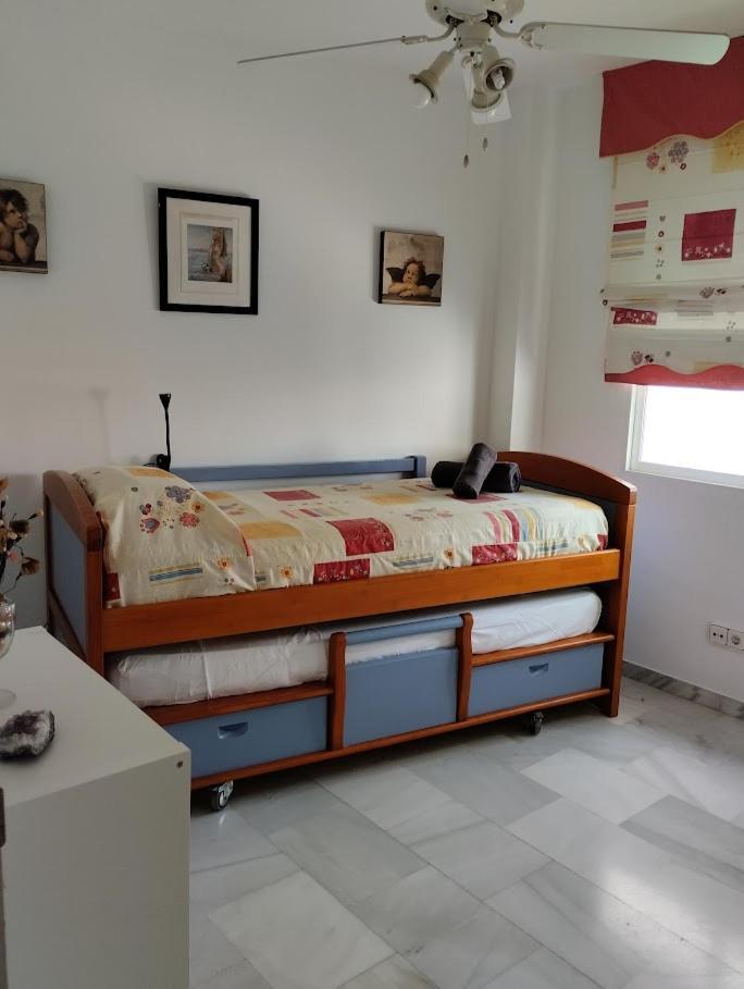 Casa Con Terraza Privada Casa de férias *