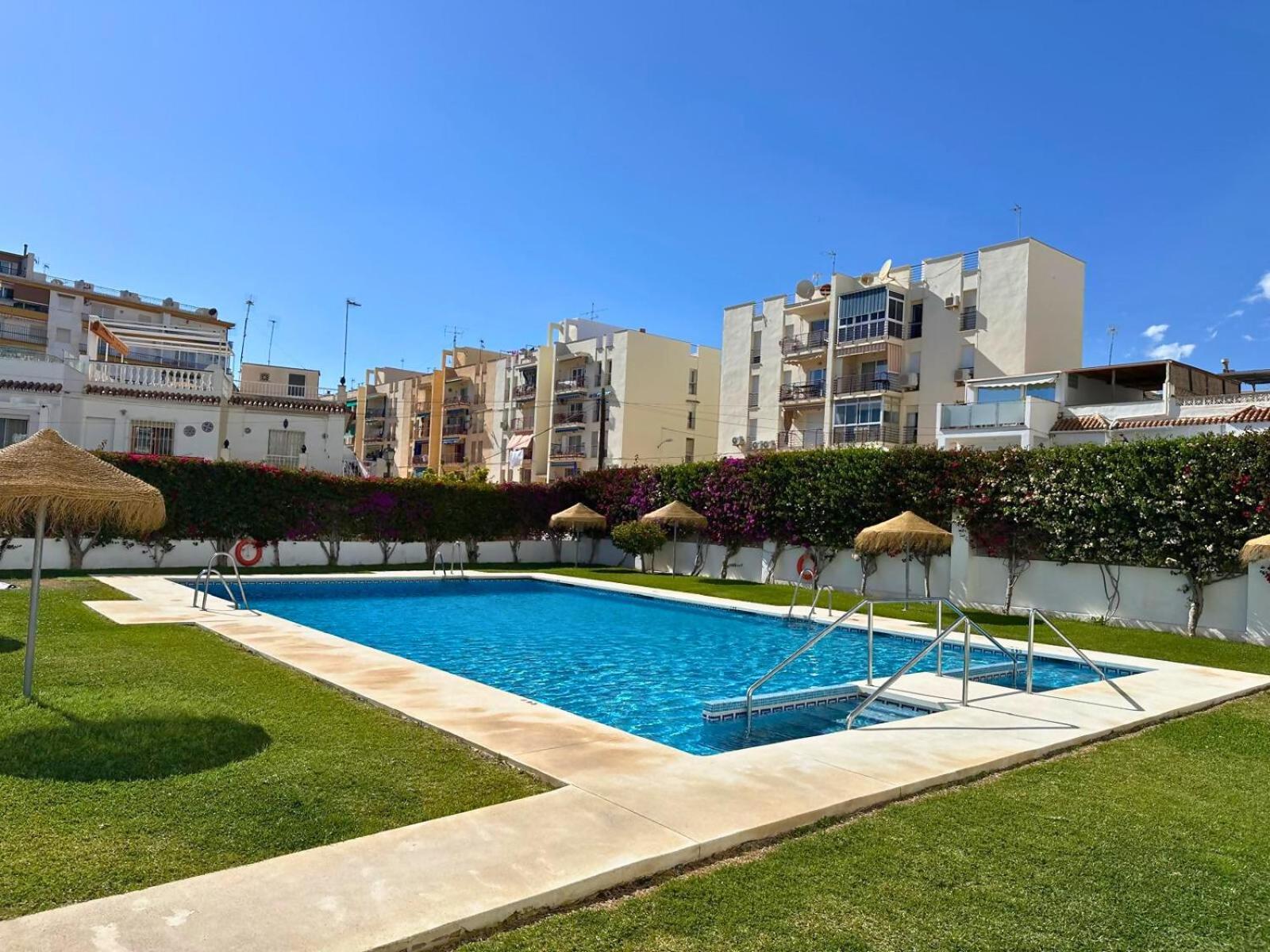 Torrecilla Con Vistas Al Mar Y Piscina Apartamento