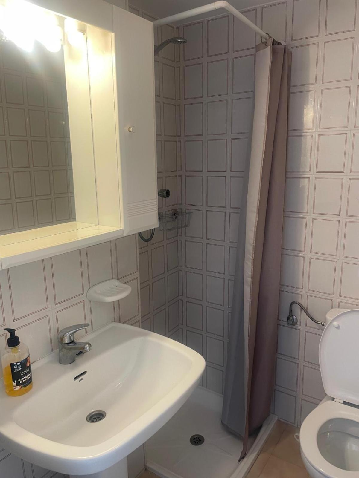 Apartamento Fuentes De *