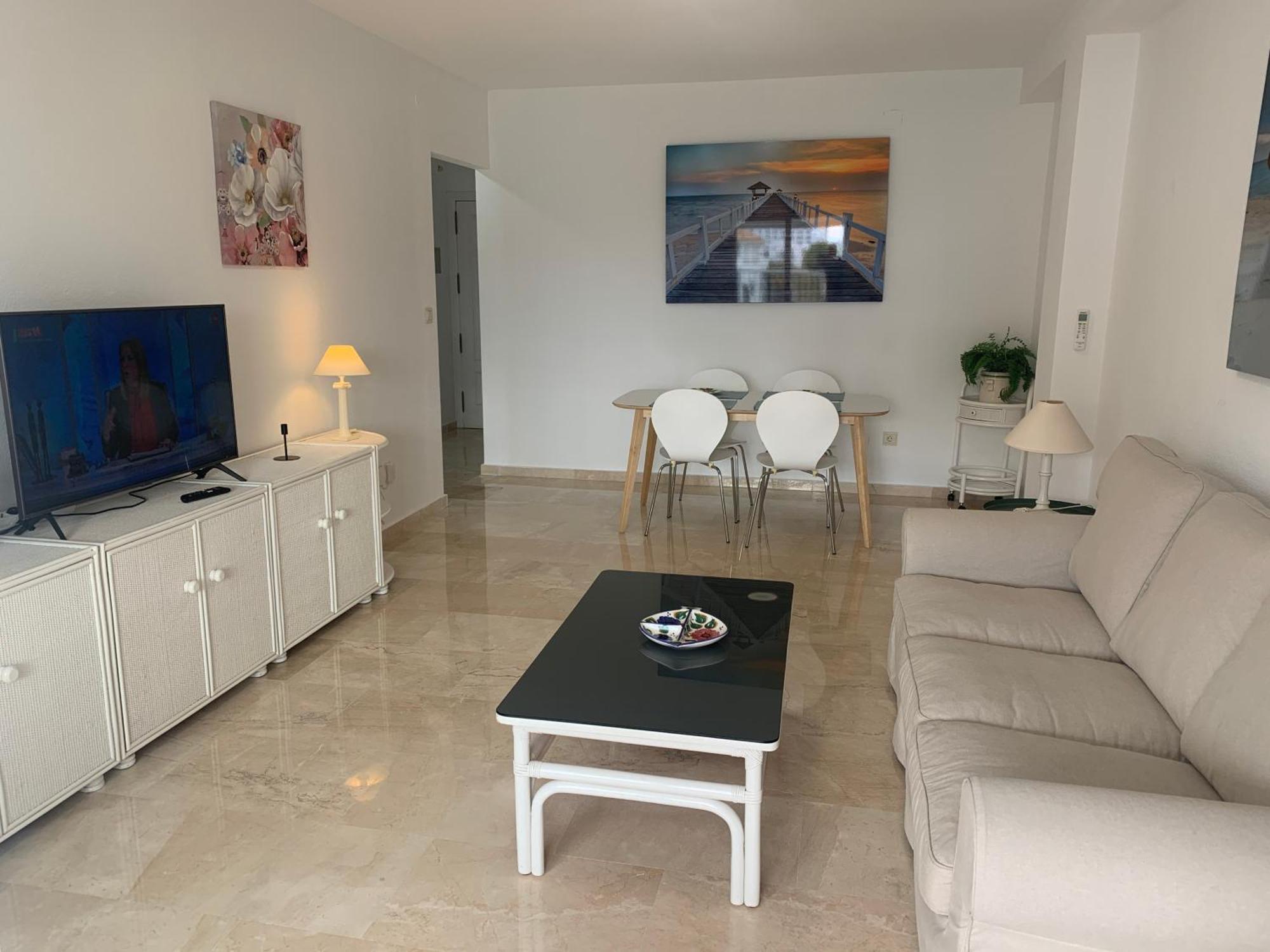 Isabel - Fuentes De Apartamento Nerja
