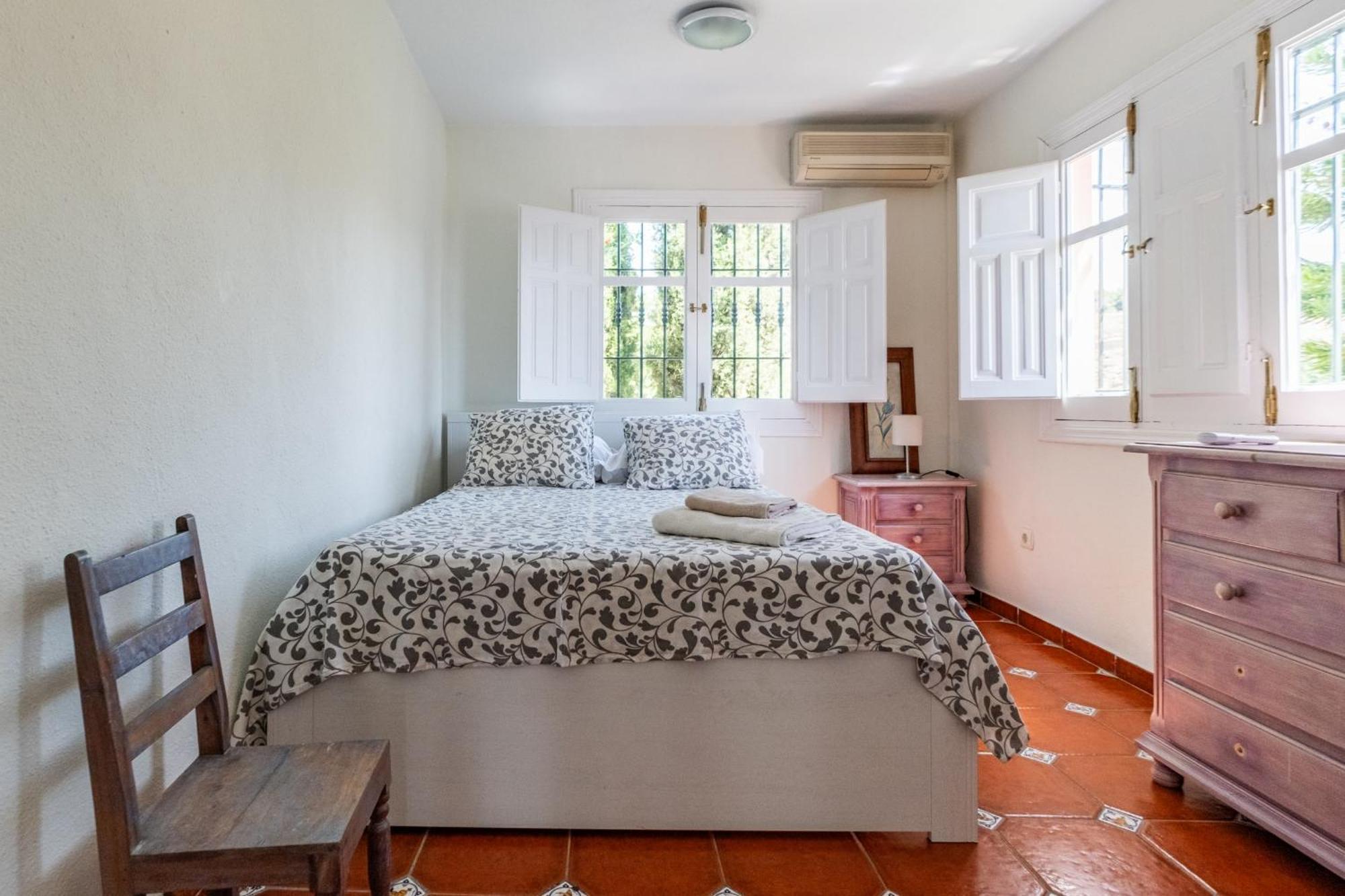 Charming House With Private Pool And Garden Casa de férias *