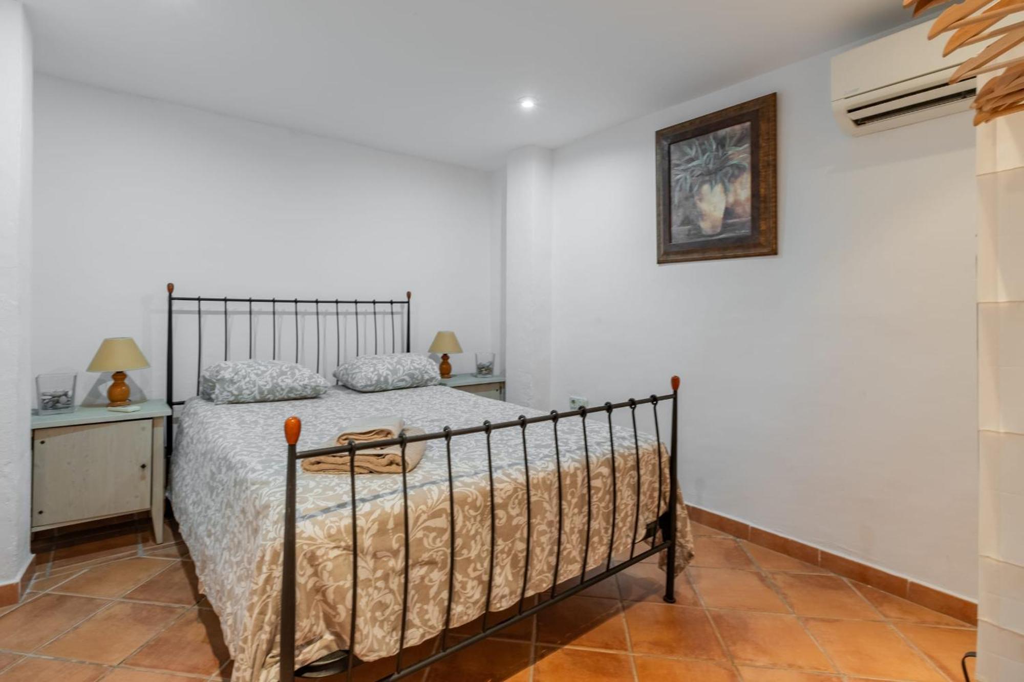 Charming House With Private Pool And Garden Casa de férias