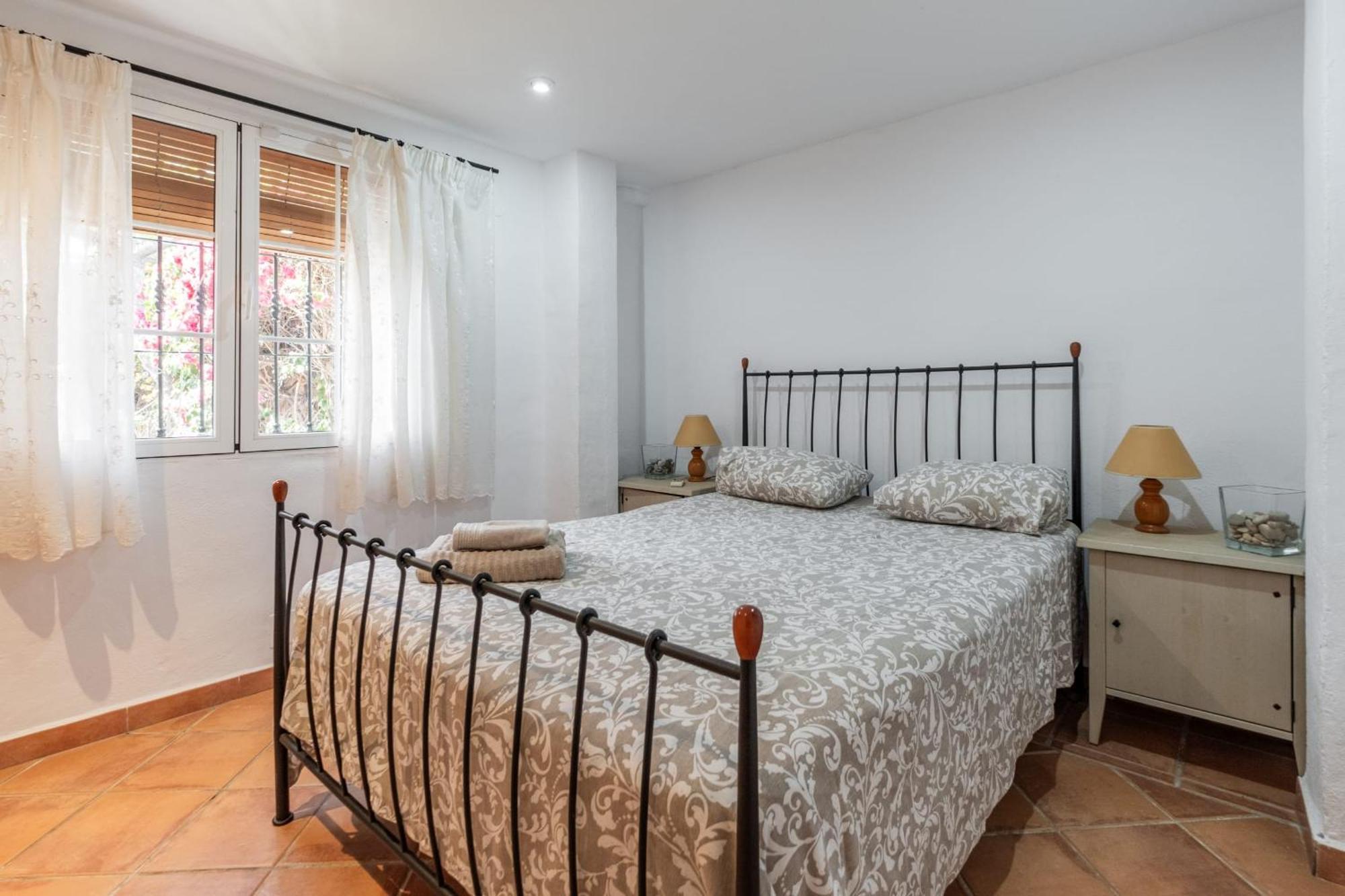Charming House With Private Pool And Garden Nerja
