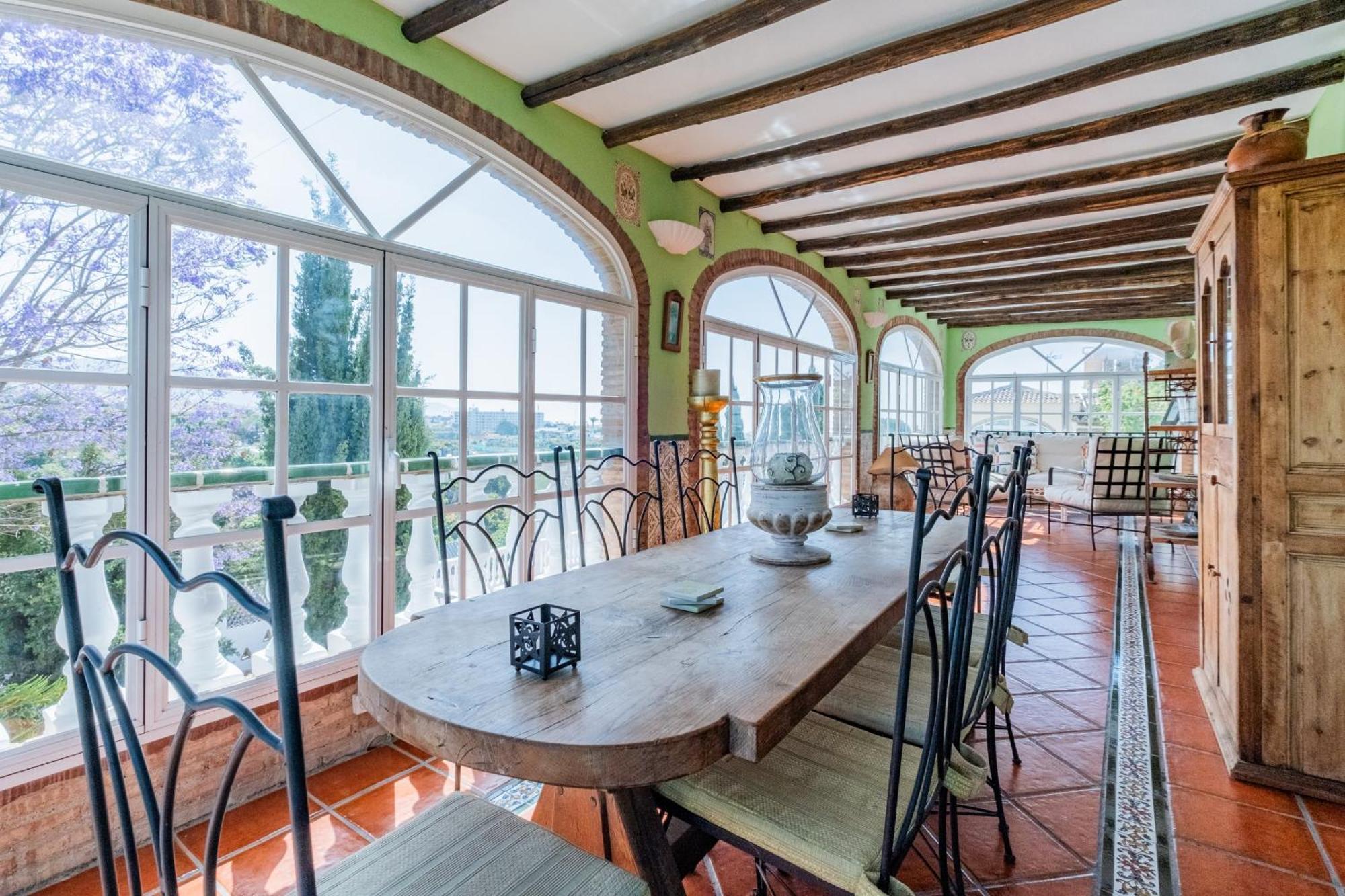 Casa de férias Charming House With Private Pool And Garden *