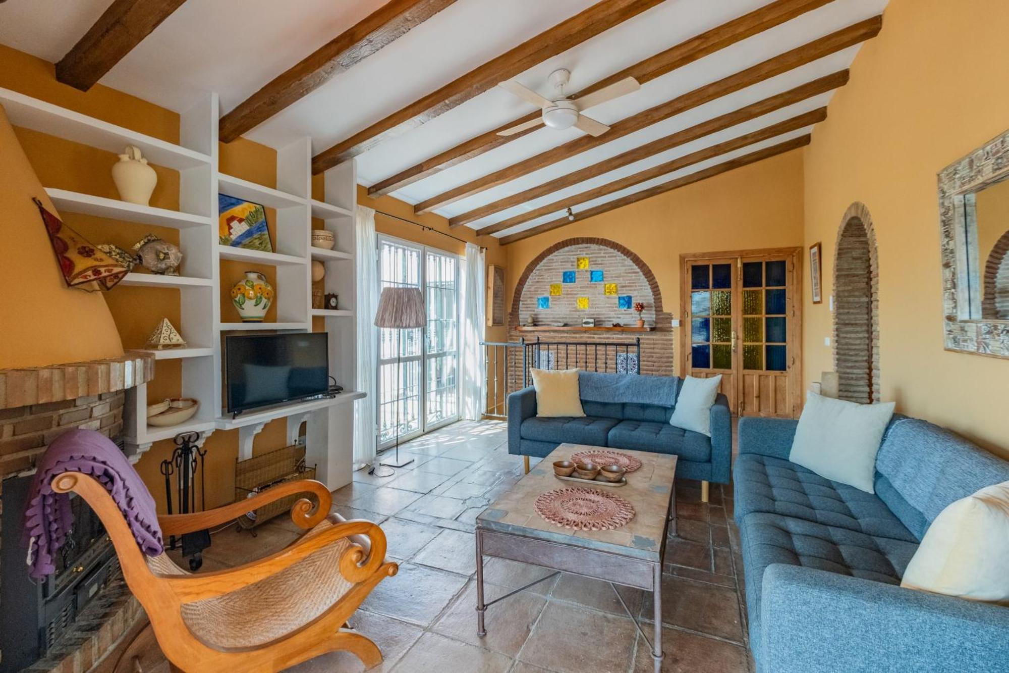 Charming House With Private Pool And Garden *