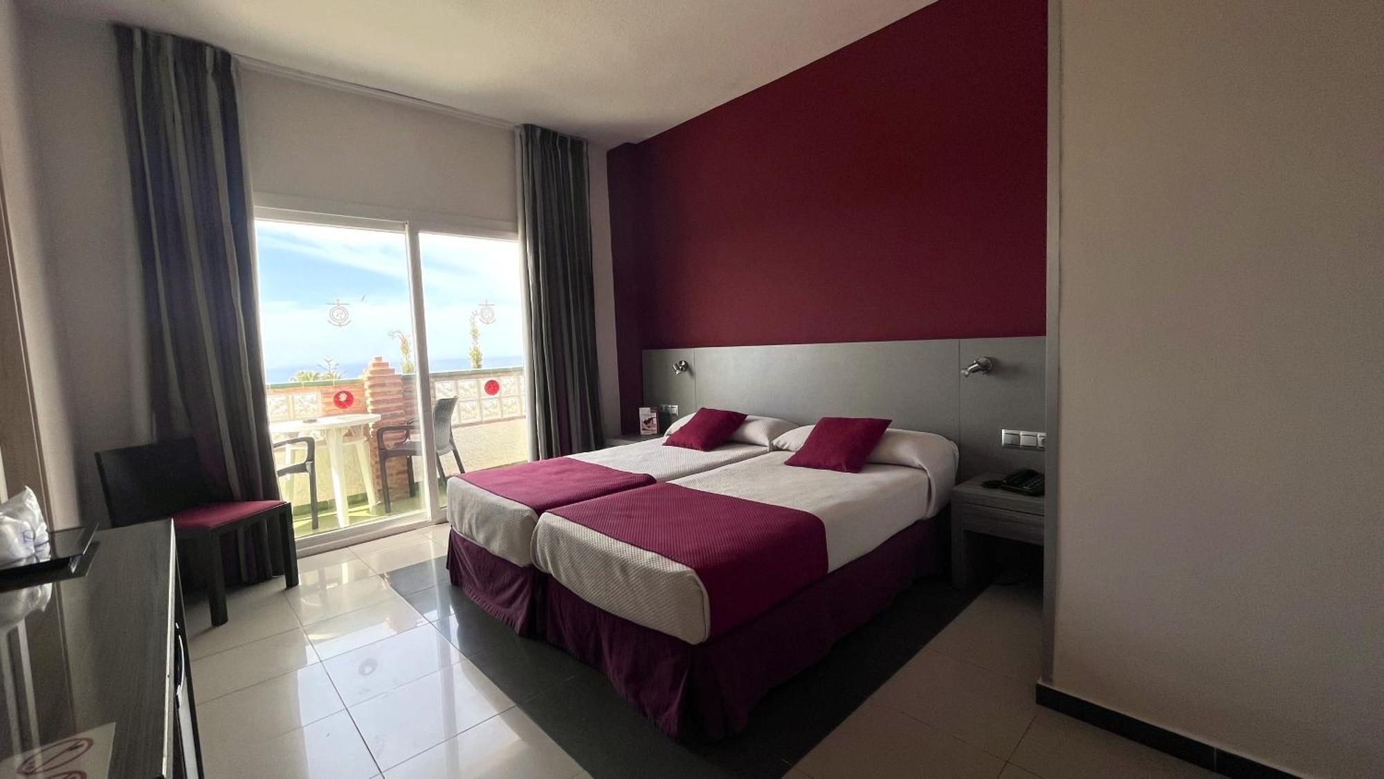 Hotel Club By Dorobe Nerja