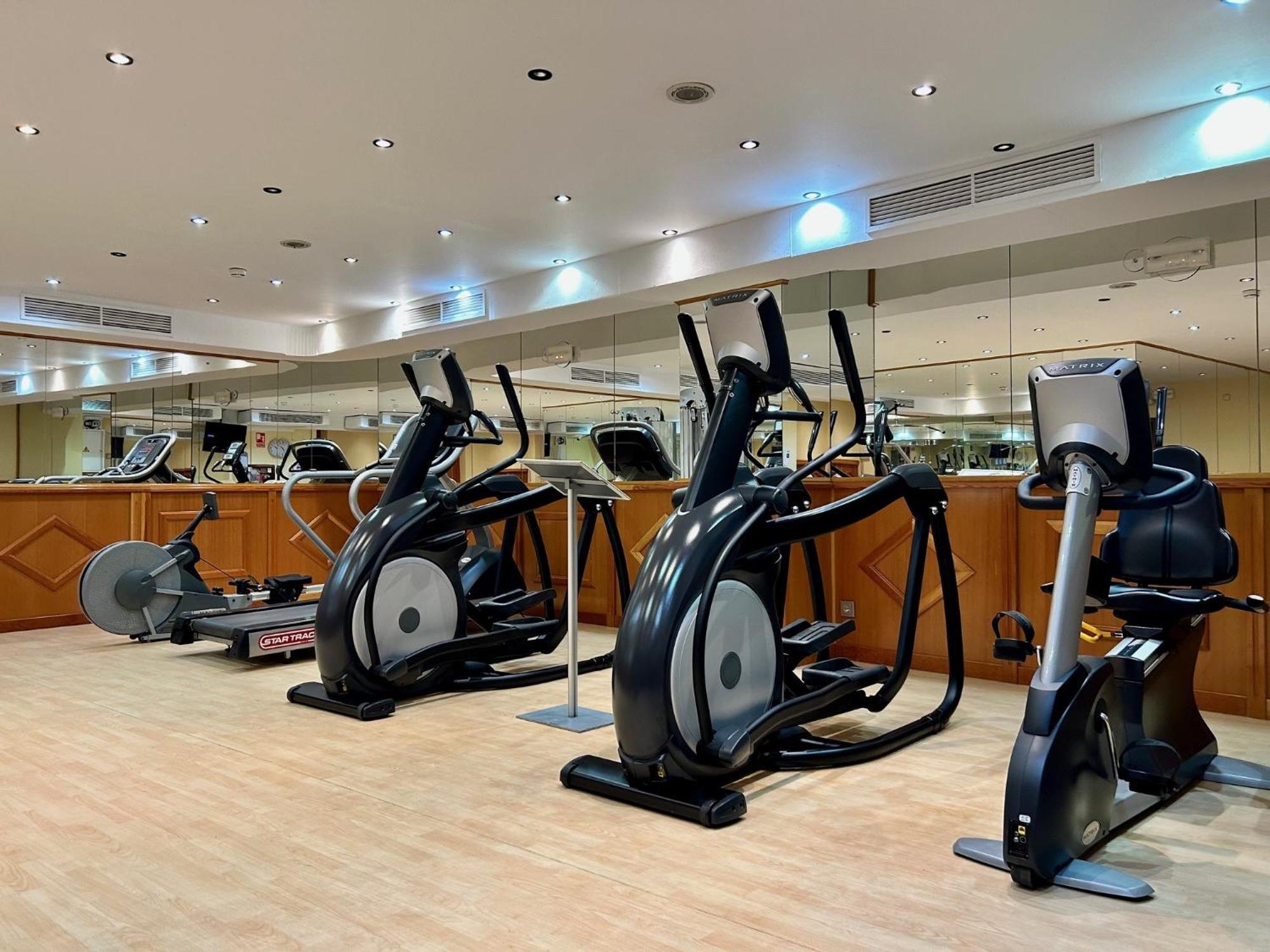 Balcón De Europa Hotel 4*