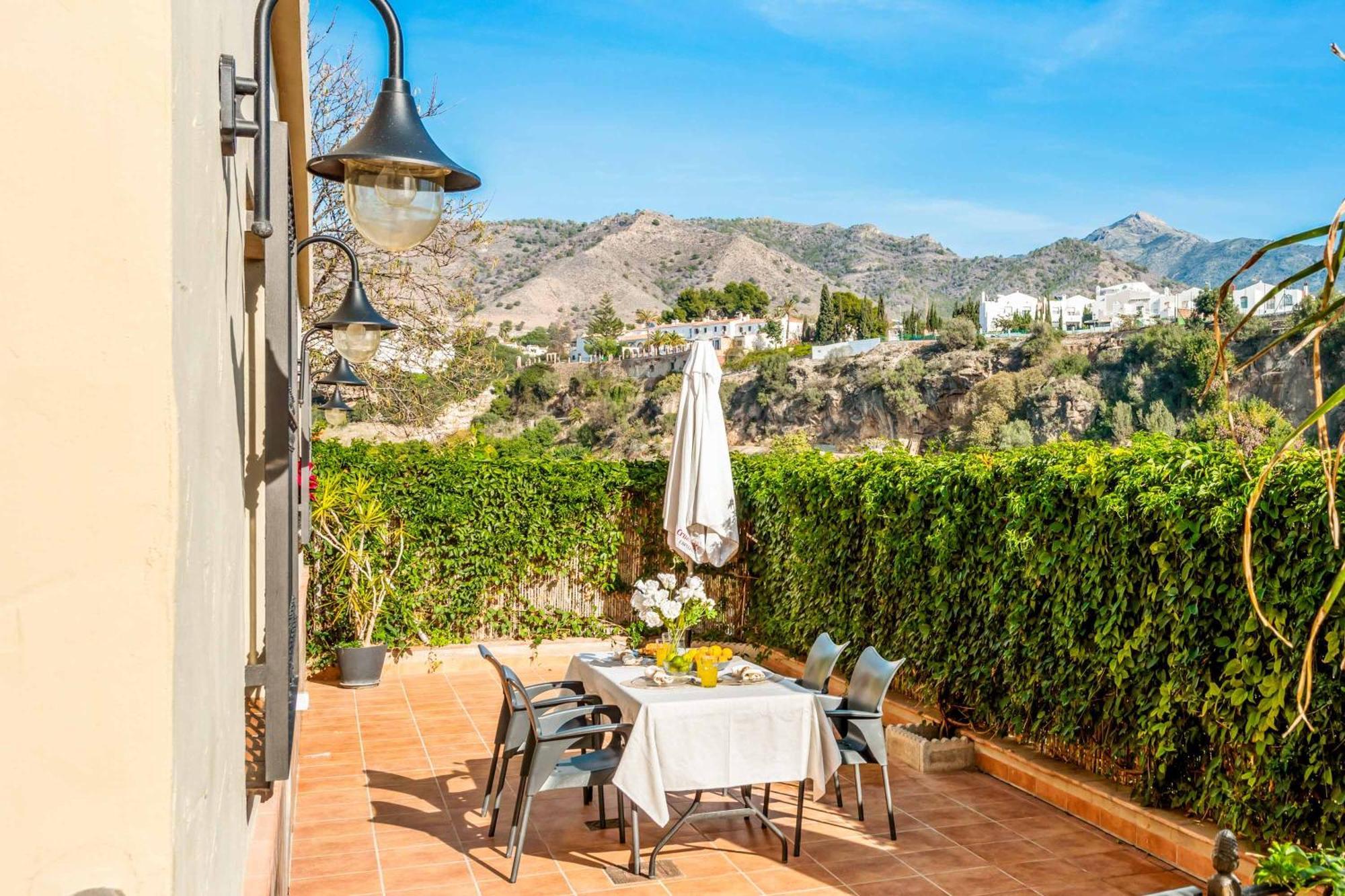 Casa Cueva Villa