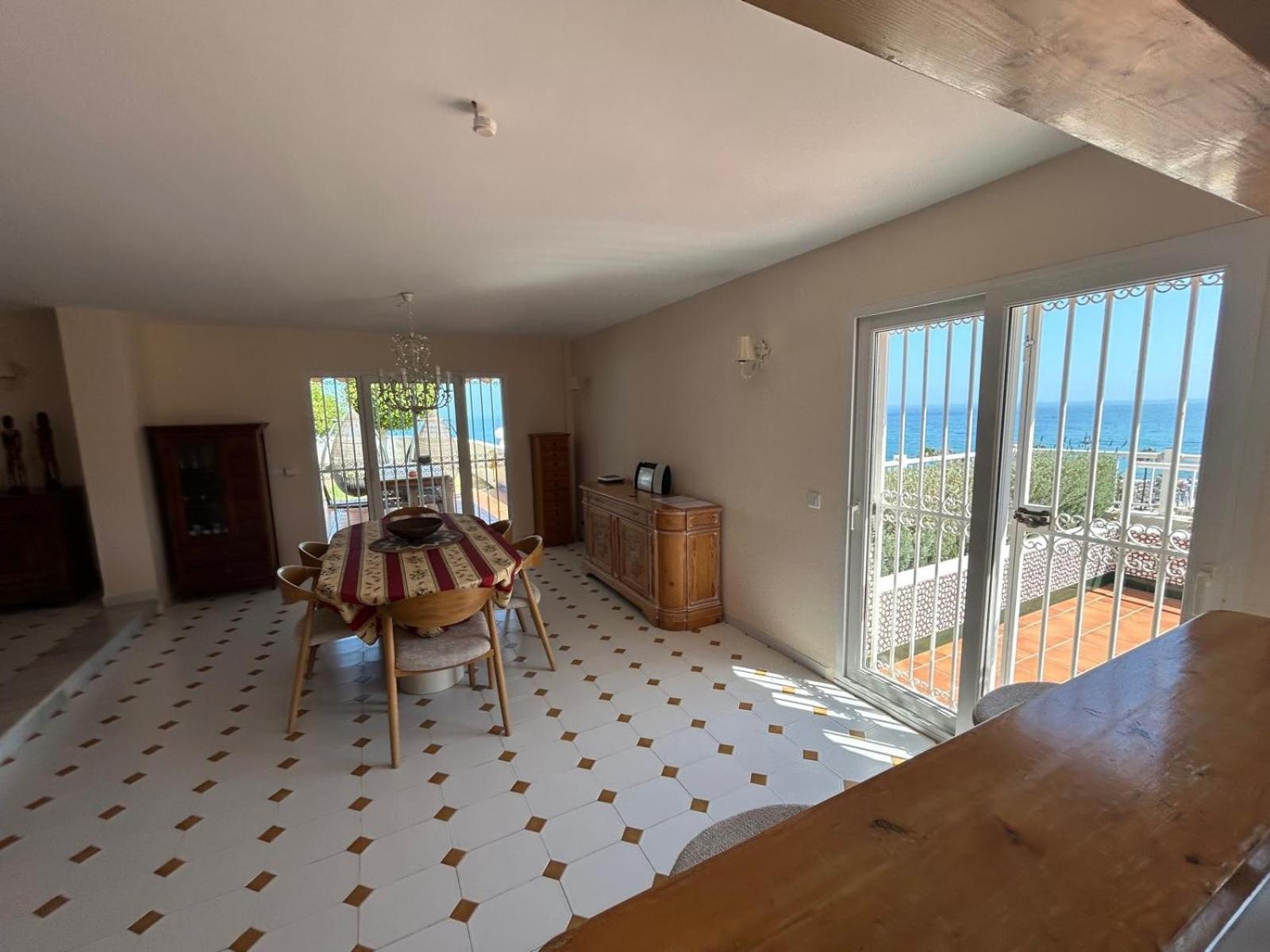 Burriana Casa Molli * Nerja