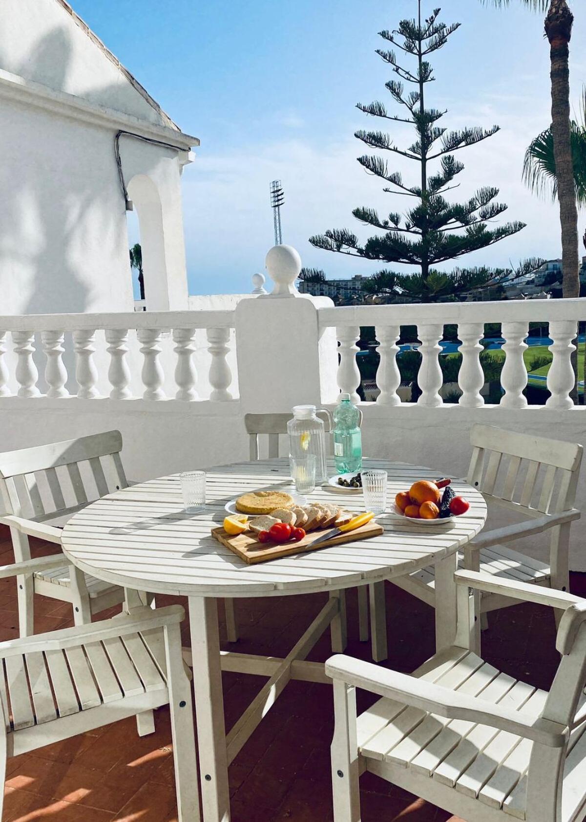 Apartamento Con Piscina En Rosas De Capistrano Nerja