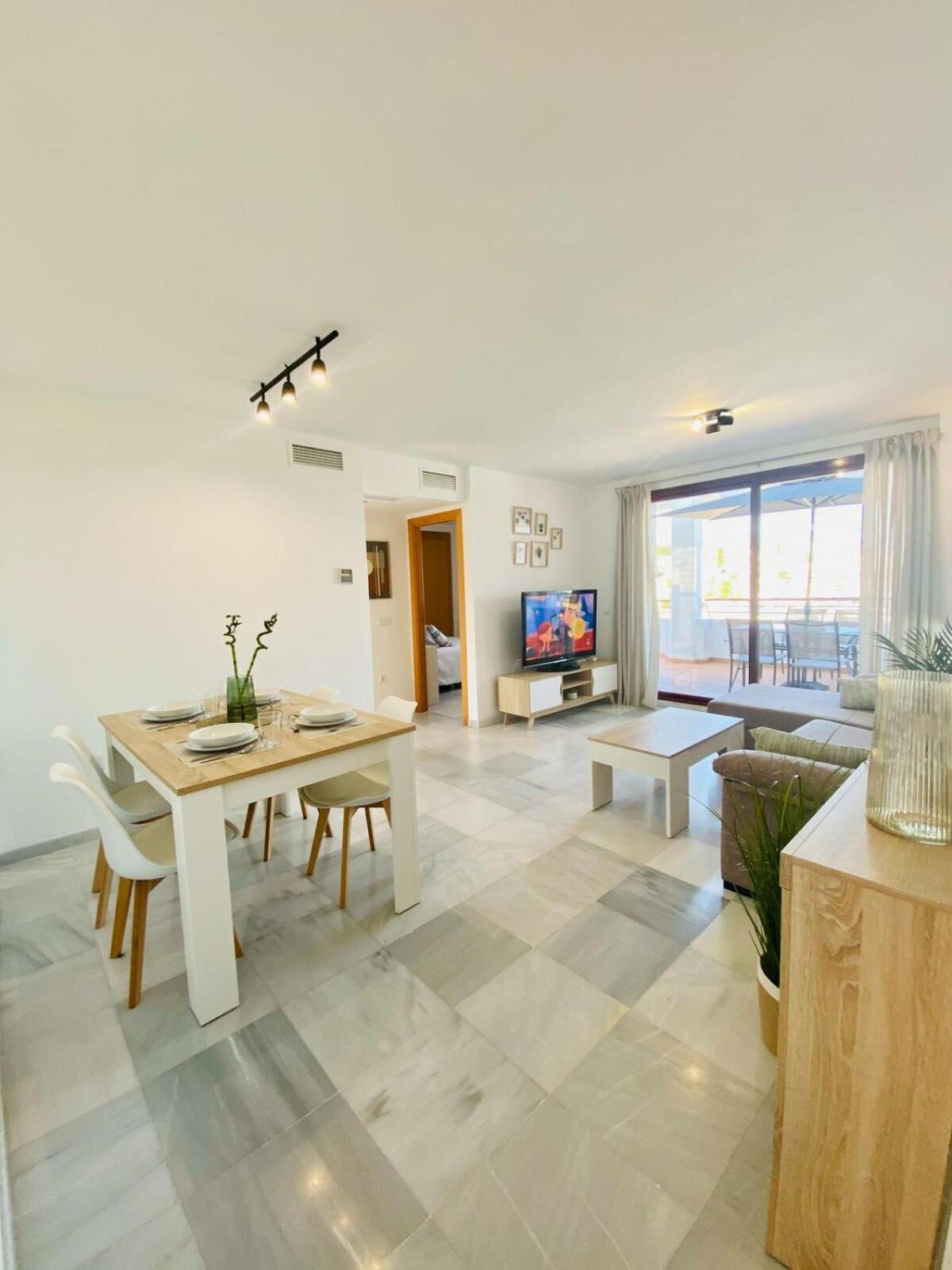 Apartamento Shr044 Mar De Con Piscina Nerja