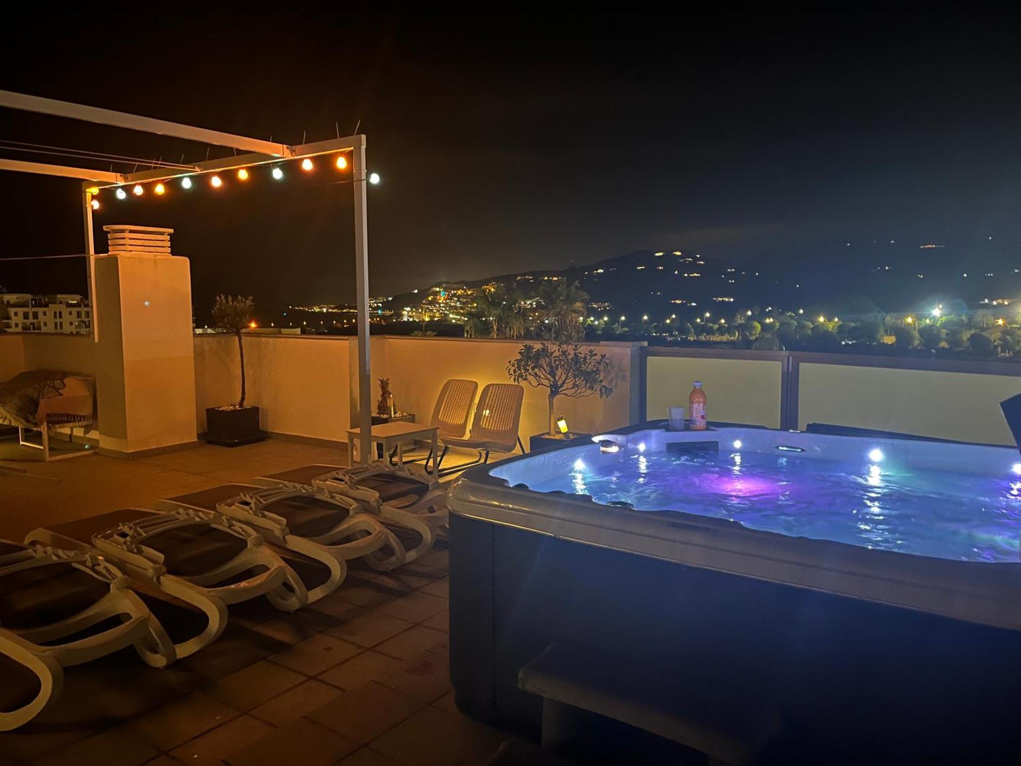 Penthouse Gloria Apartamento Nerja