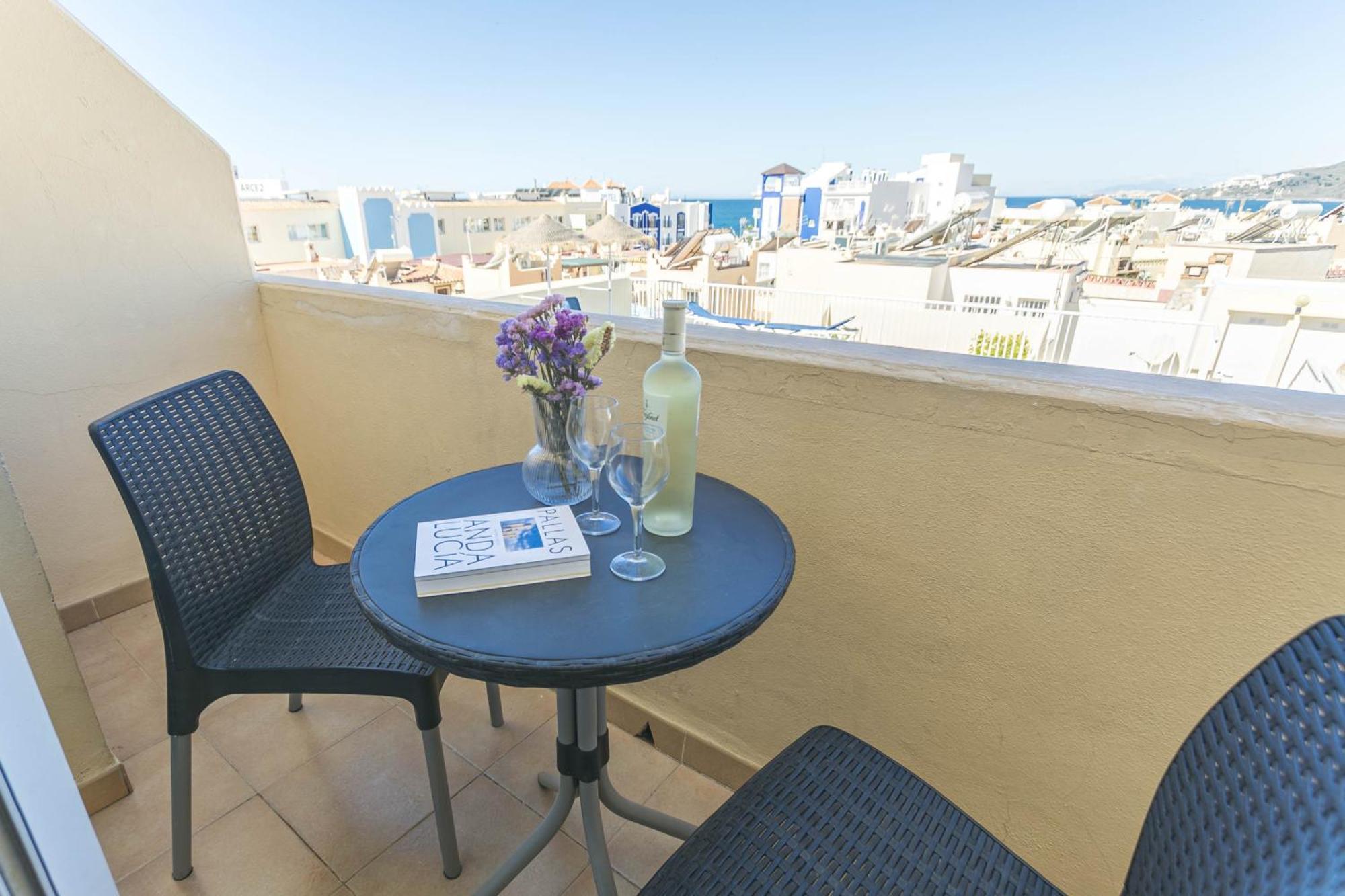 Canovas - Toboso Torrecilla Apartamento Nerja