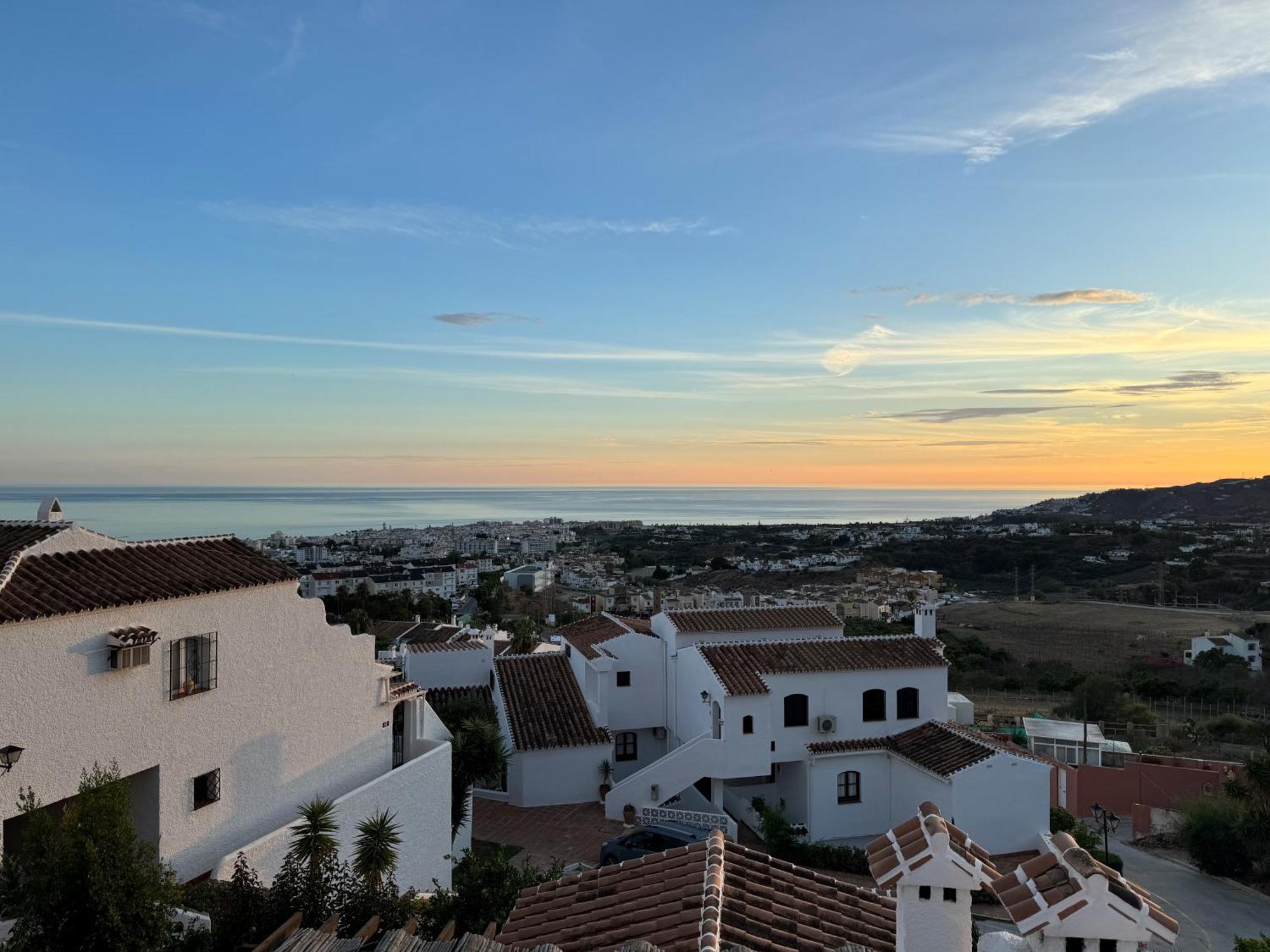 Luxury 2 Bedroom In San Juan De Capistrano, * Nerja