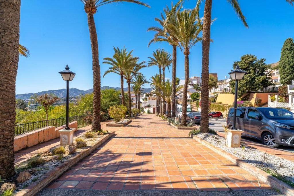 Luxury 2 Bedroom In San Juan De Capistrano, Nerja