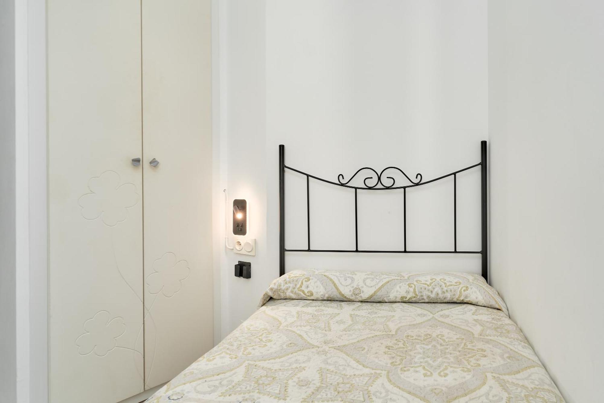 Lola 2 * Nerja