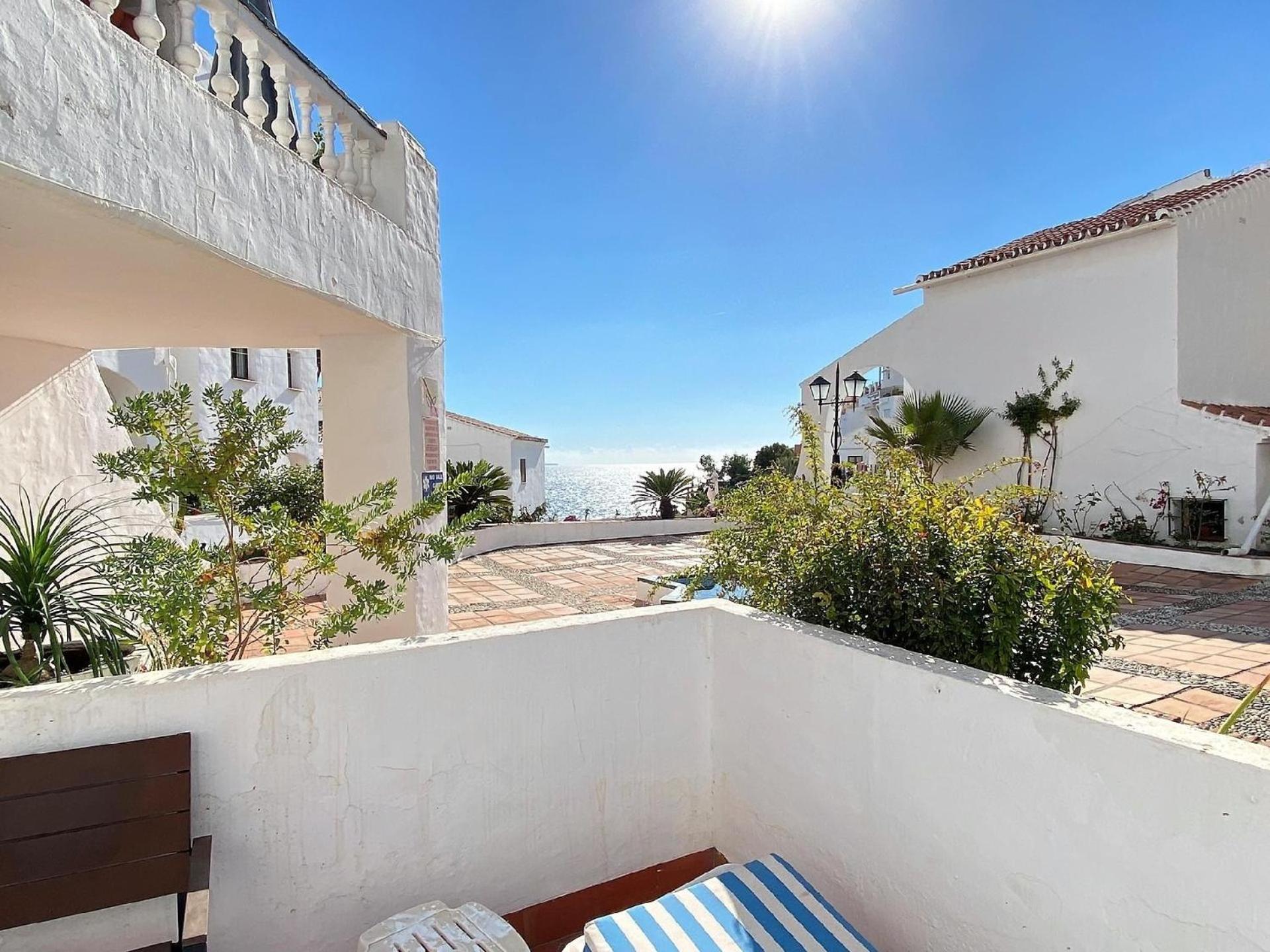 Fuer 3 Personen Ca 60 Qm In Nerja, Andalusien Costa Del Sol