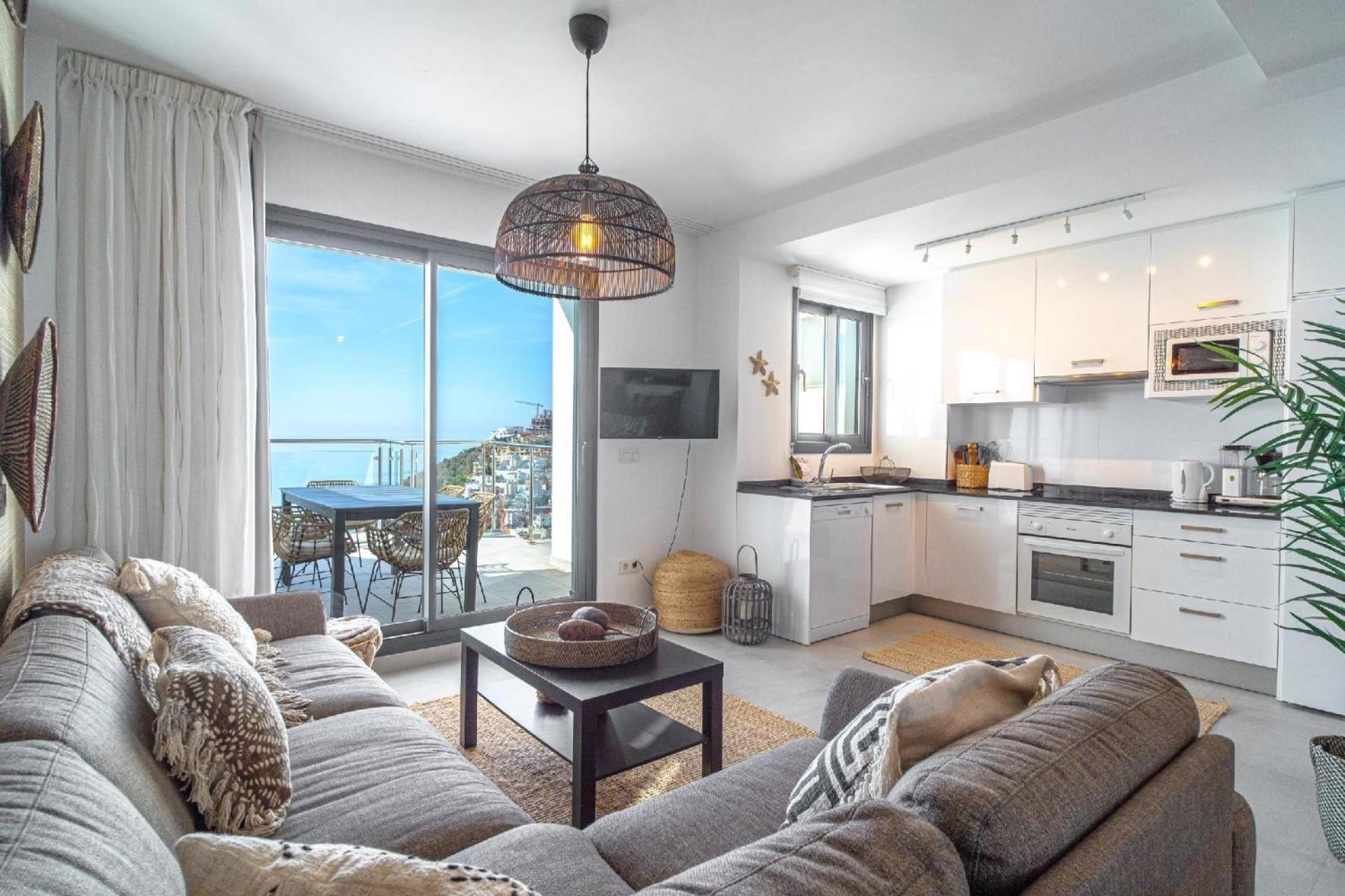 Apartamento Fuer 6 Personen Ca 120 Qm In Nerja, Andalusien Costa Del Sol