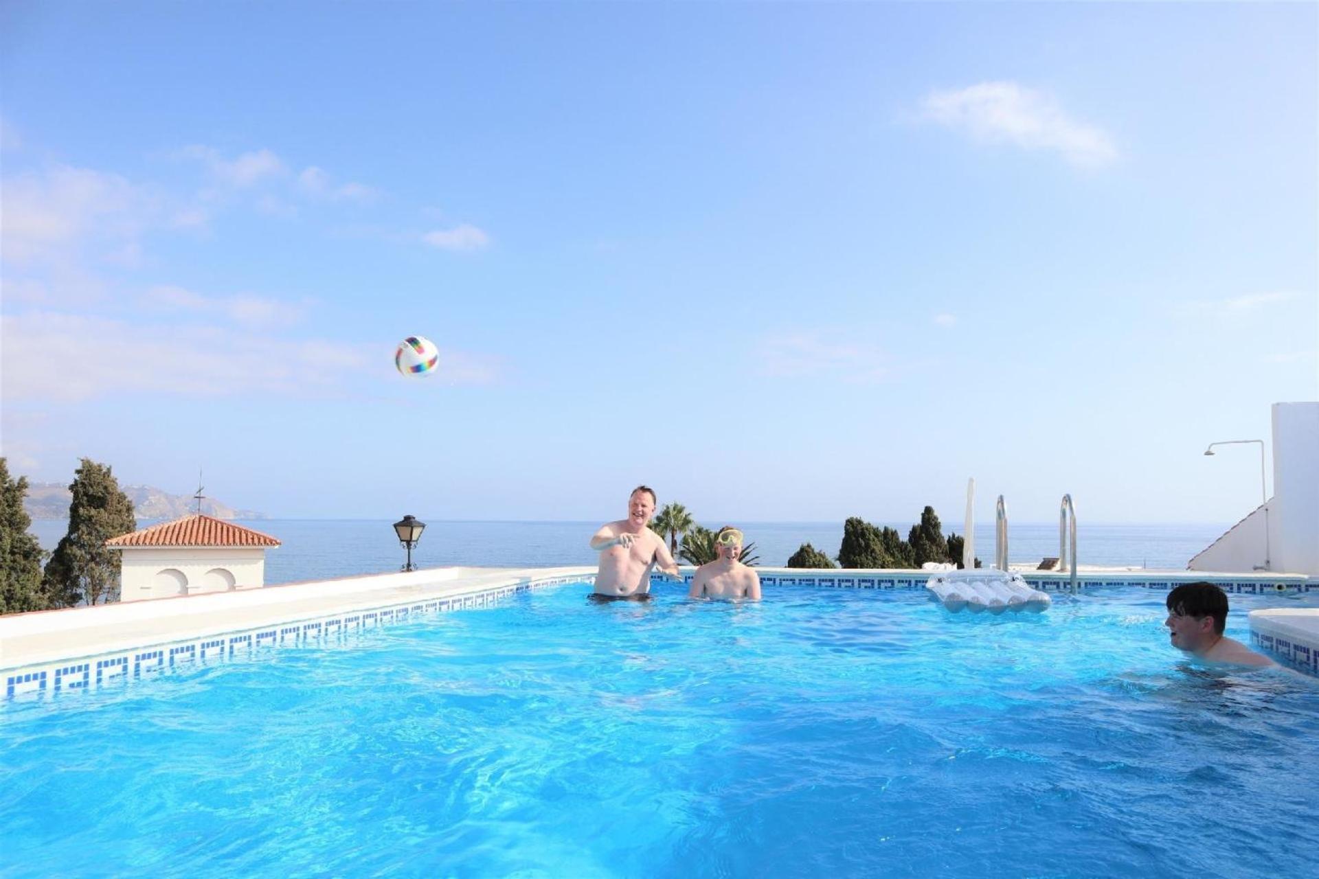 Fuer 3 Personen Ca 65 Qm In Nerja, Andalusien Costa Del Sol * Nerja