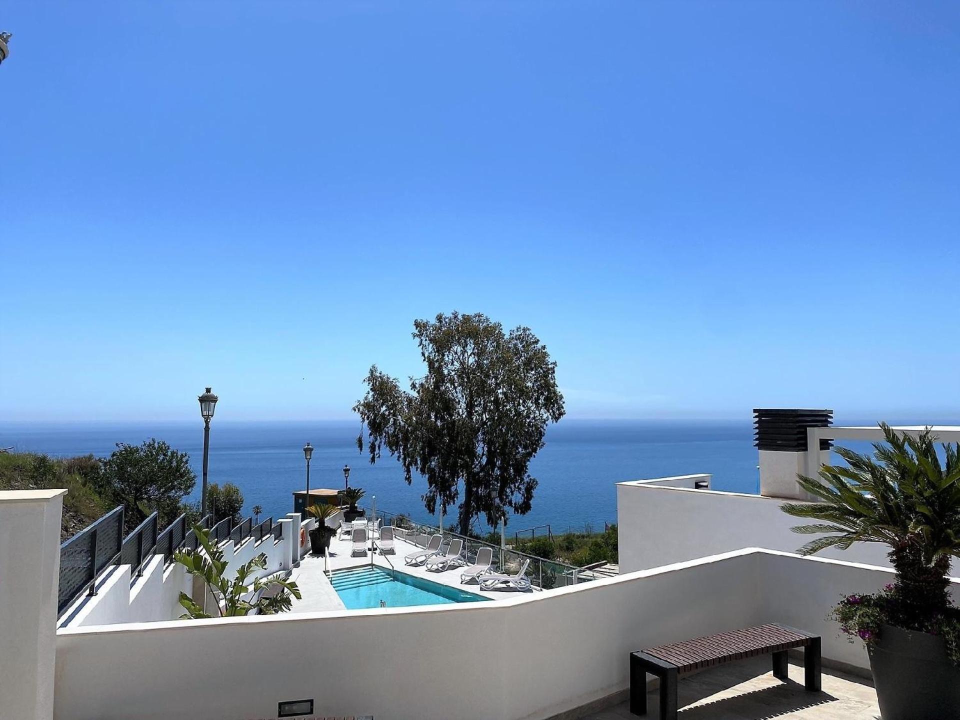Apartamento Fuer 4 Personen Ca 90 Qm In Nerja, Andalusien Costa Del Sol
