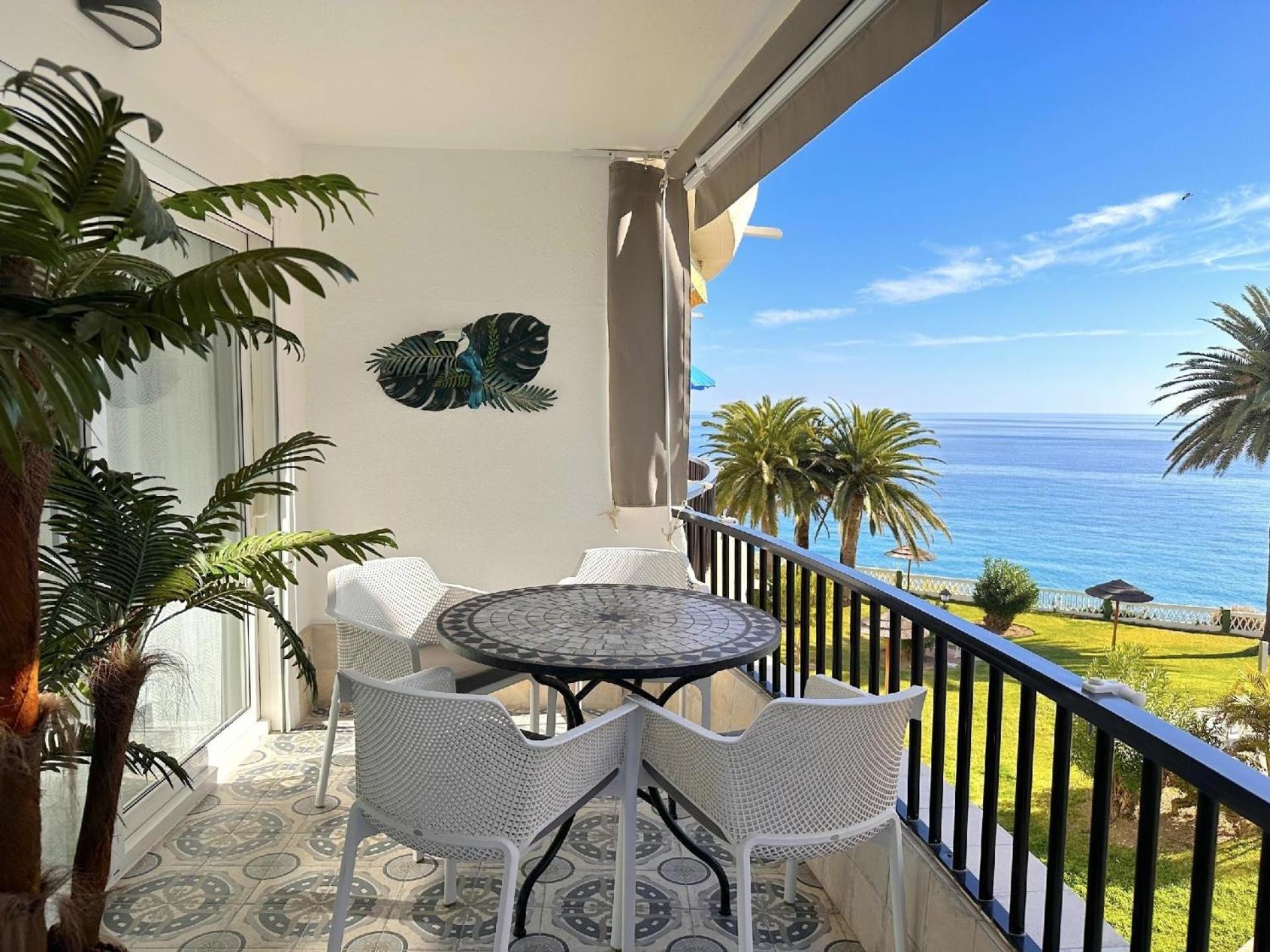 Fuer 2 Personen Ca 50 Qm In Nerja, Andalusien Costa Del Sol
