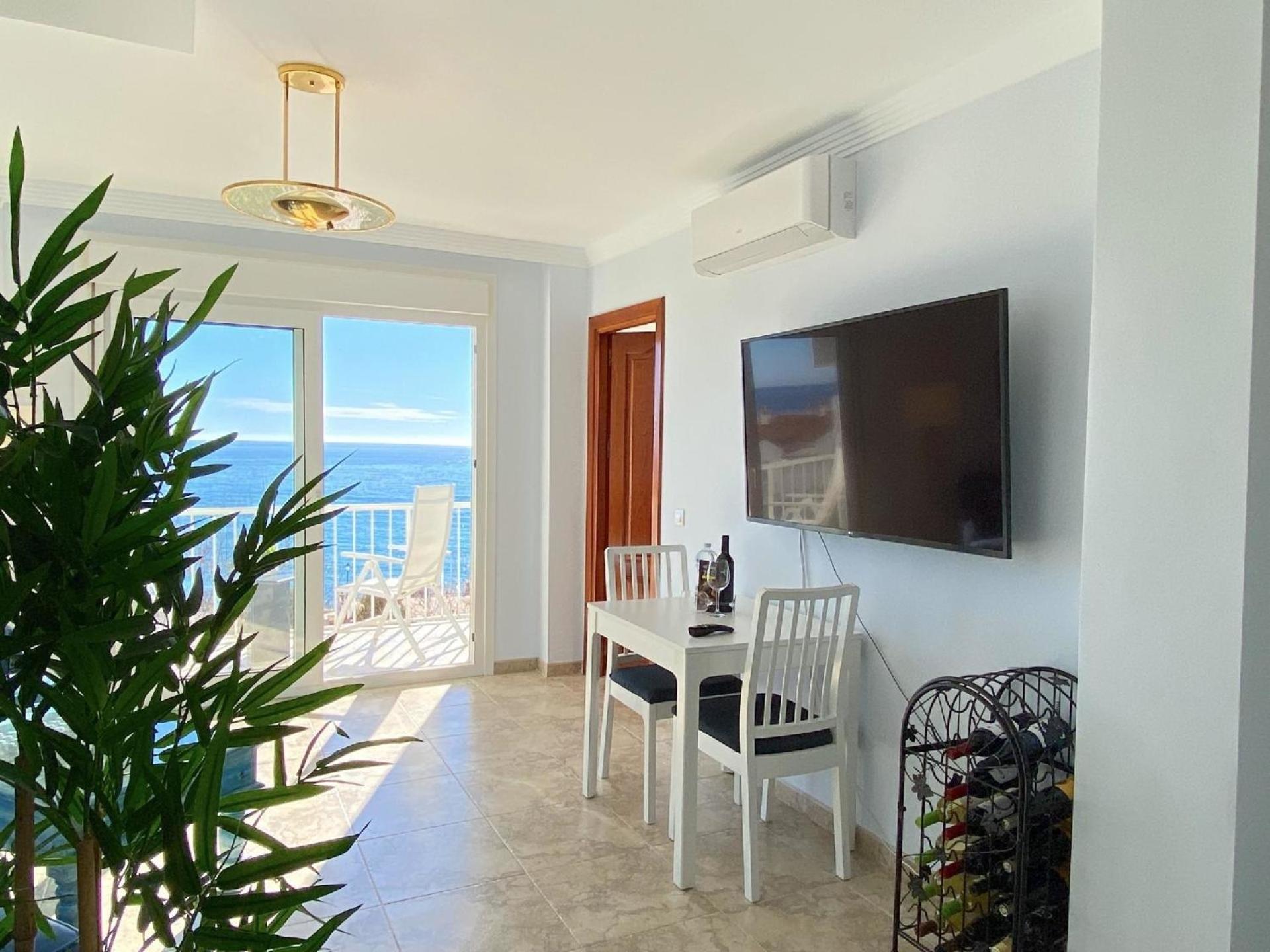 Fuer 2 Personen Ca 50 Qm In Nerja, Andalusien Costa Del Sol *