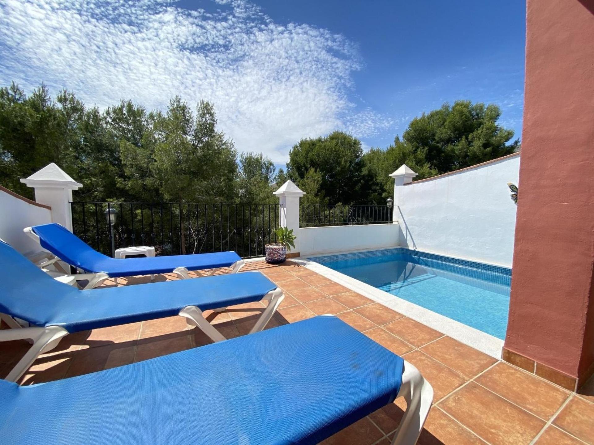 Mit Privatpool Fuer 8 Personen Ca 100 Qm In Nerja, Andalusien Costa Del Sol