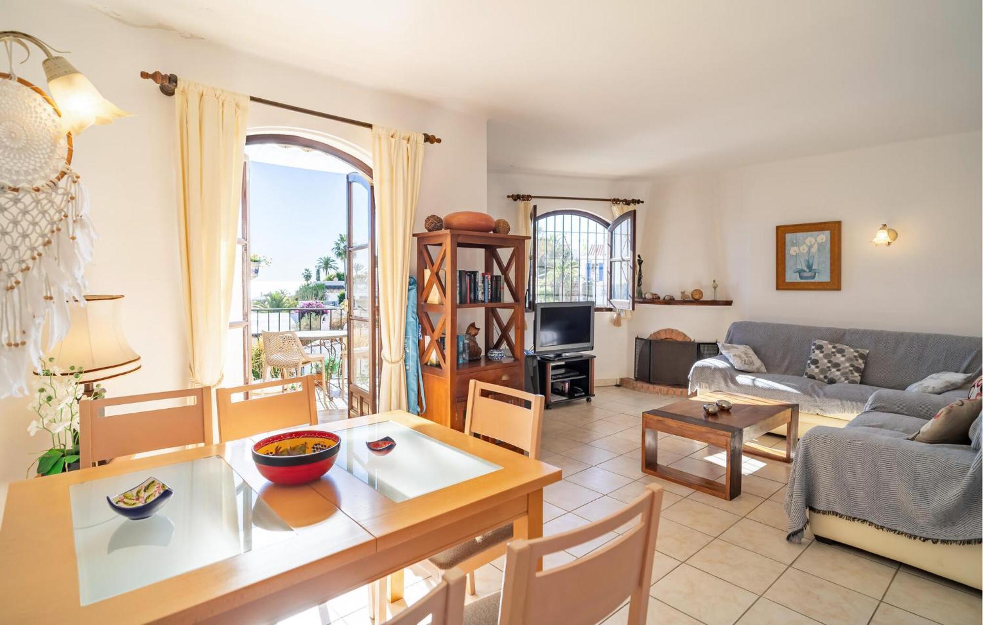 Gorgeous In With House Sea View *