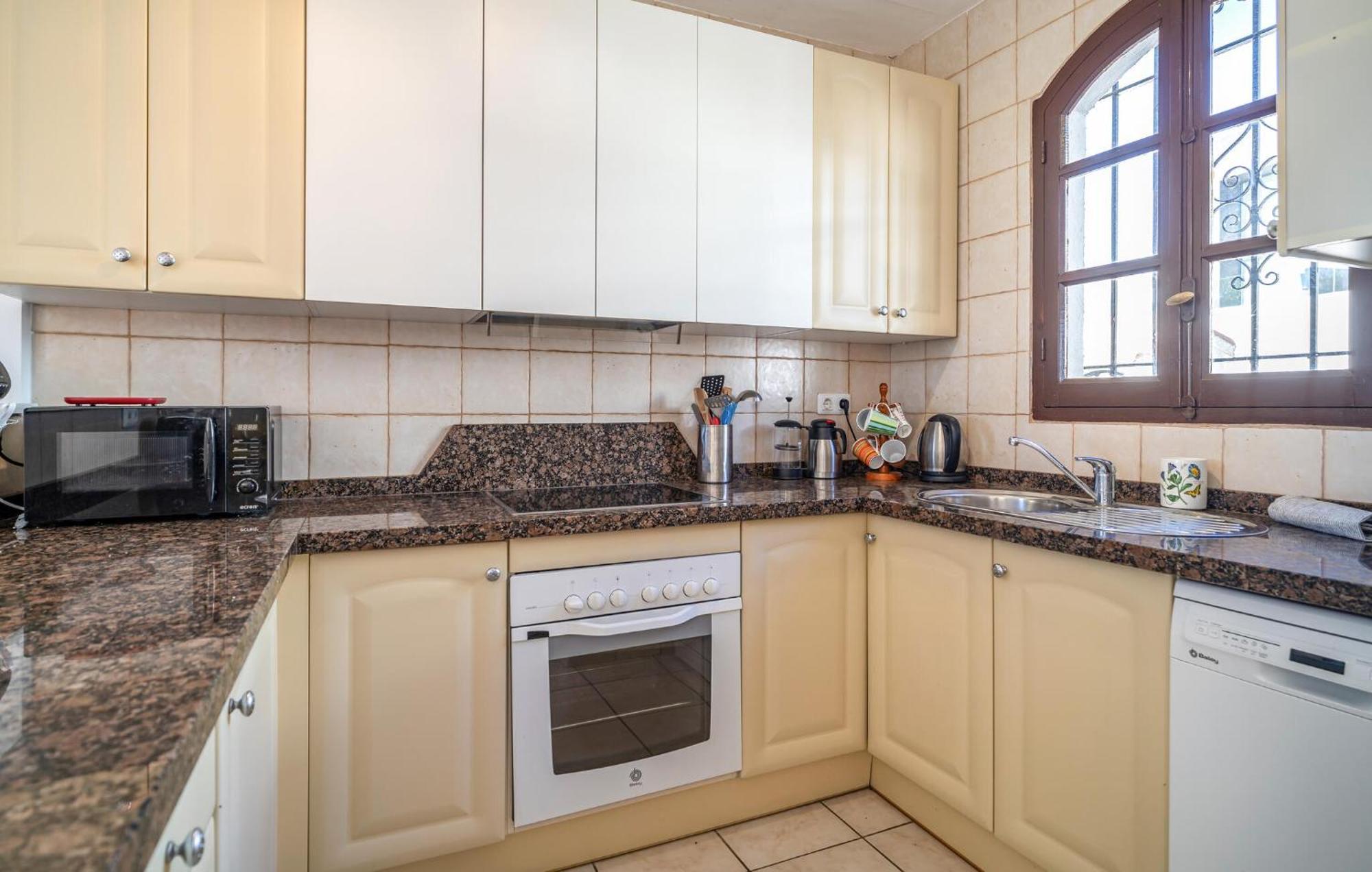 Сasa de vacaciones Gorgeous In With House Sea View