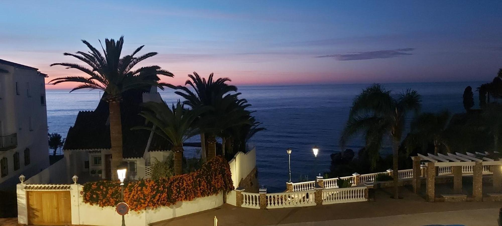 Spectacular Sea Views, 2 Bed,2 Bath * Nerja