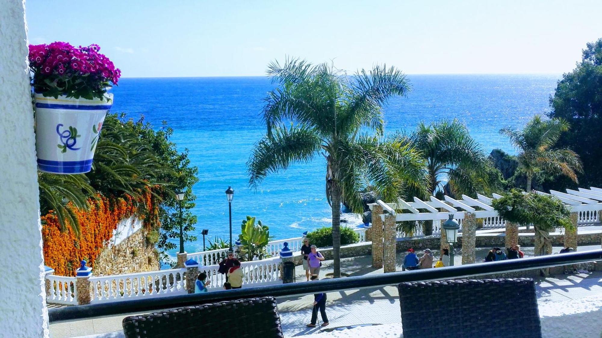 Apartamento Spectacular Sea Views, 2 Bed,2 Bath *