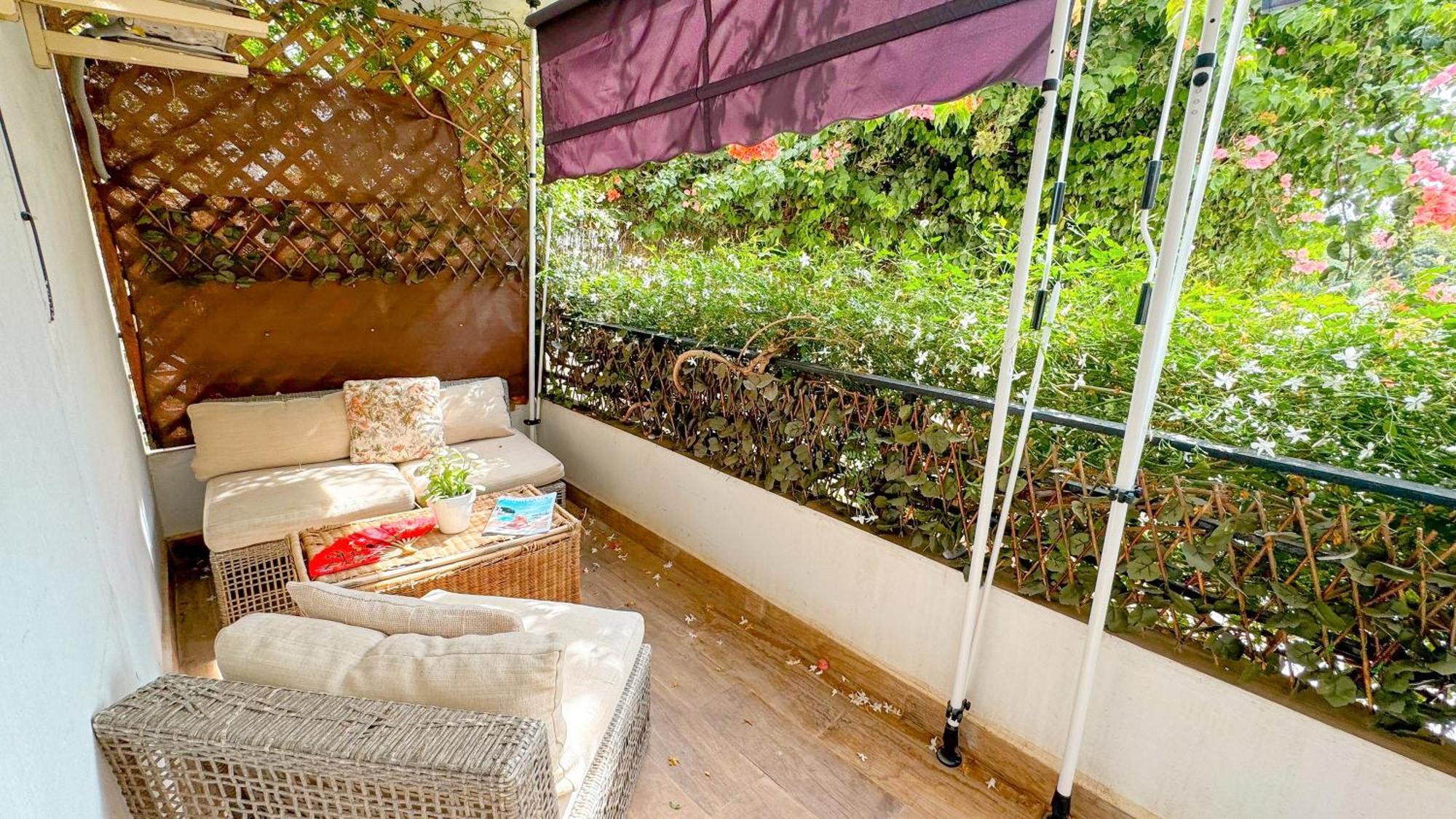 Bahamas Apartment *