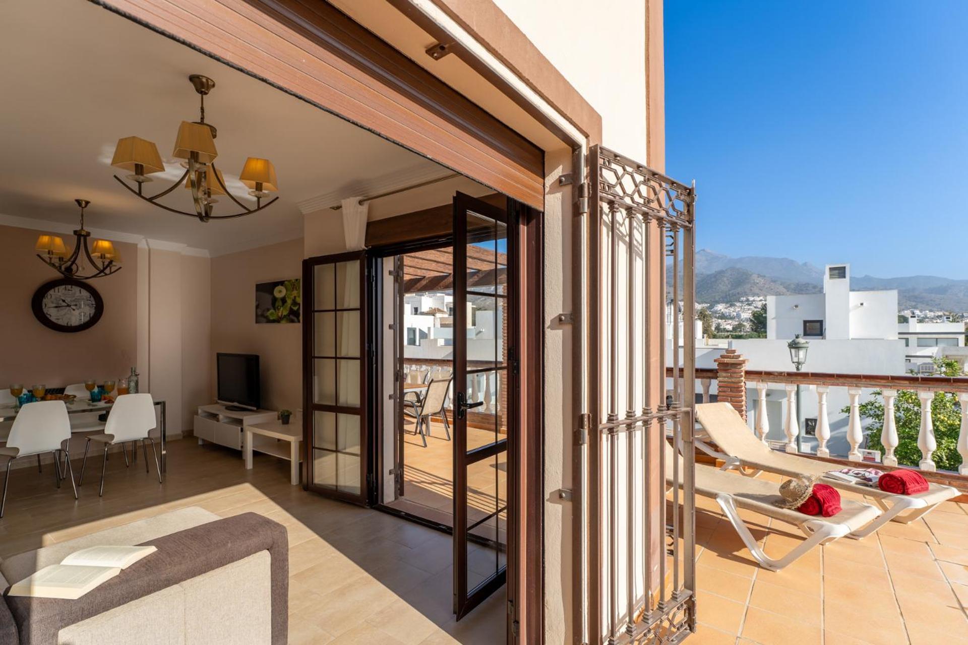 Miguel Franco By Casitas Select Nerja