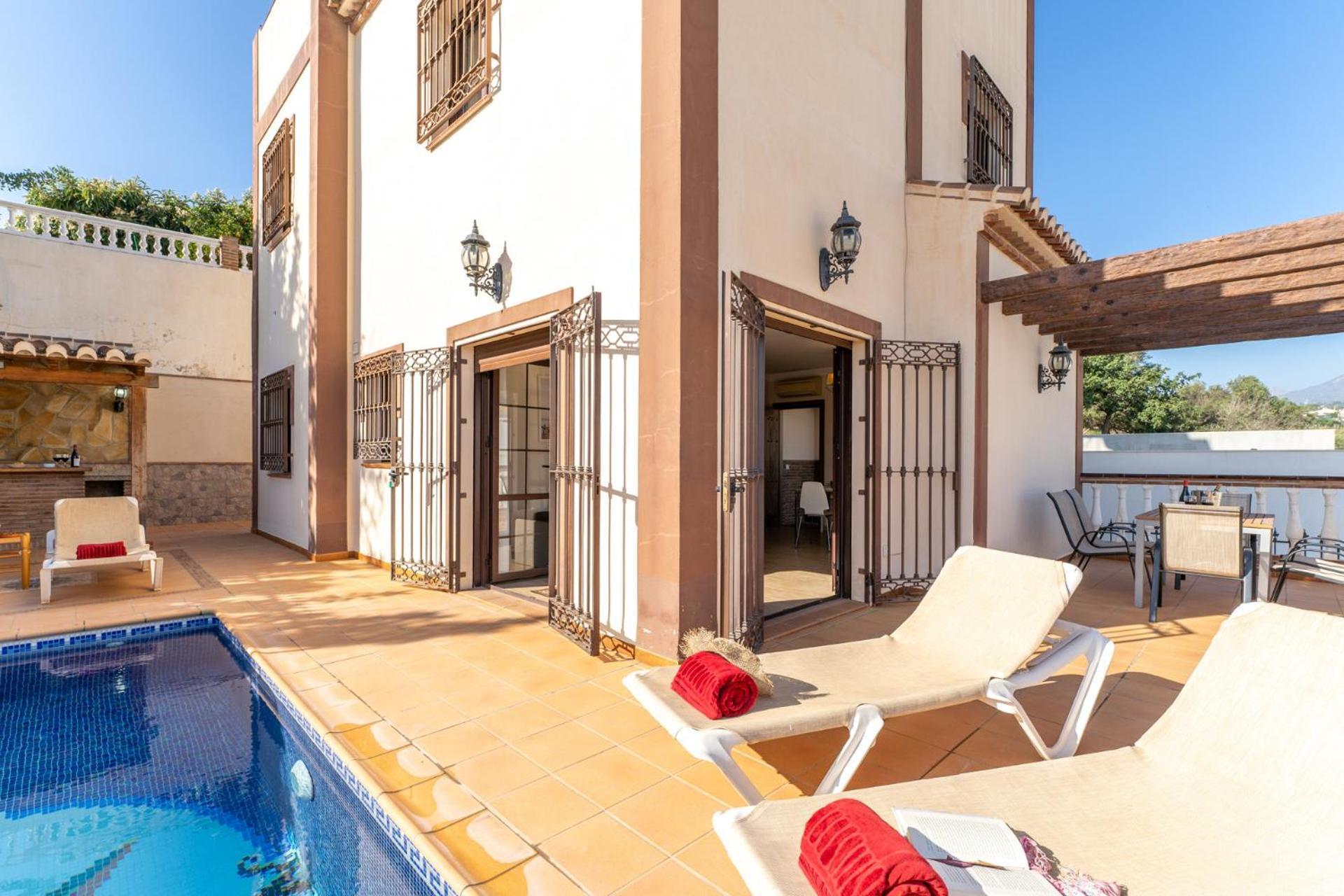 Miguel Franco By Casitas Select Nerja