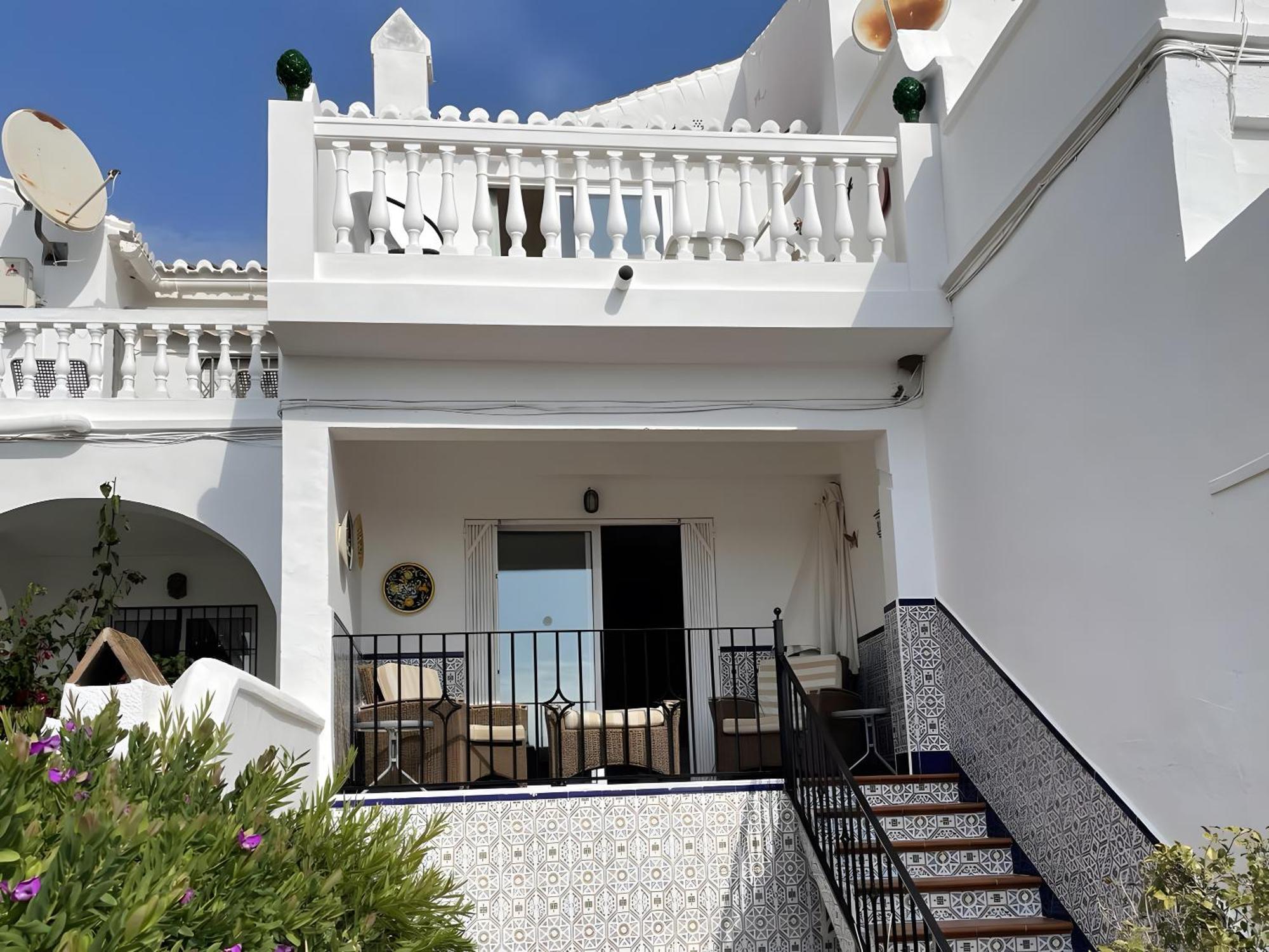 Townhouse With Sea View * Nerja