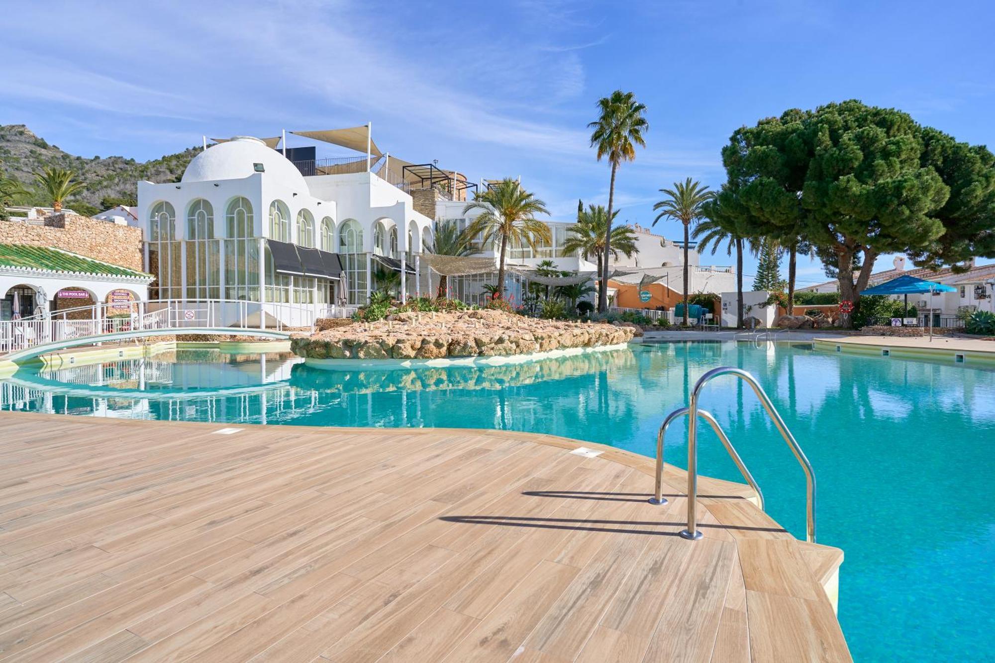 Casa Con Bellas Vistas Sobre La Bahia De Apartamento