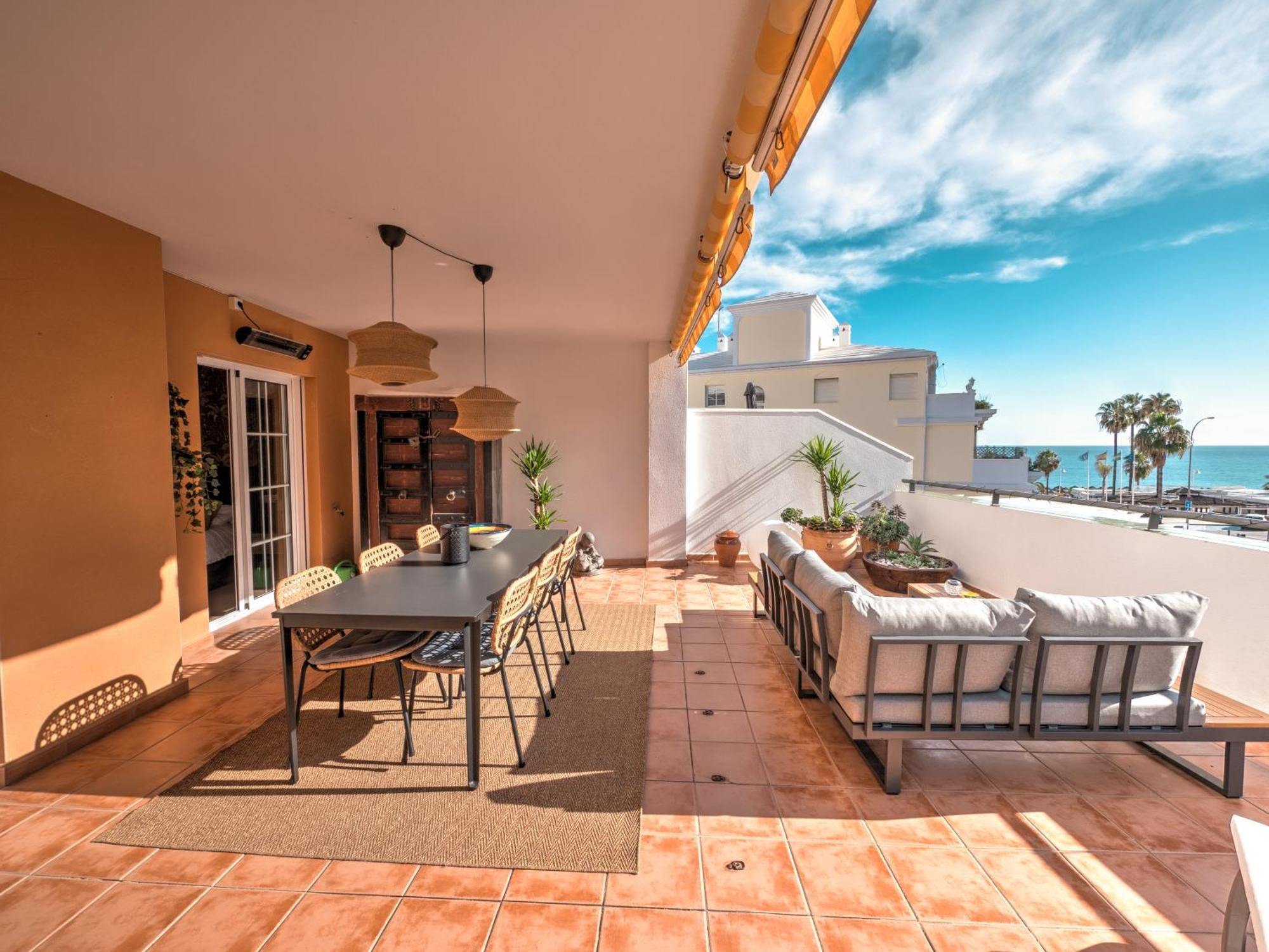 Apartamento Beachfront With Sea View At Burriana Beach, *
