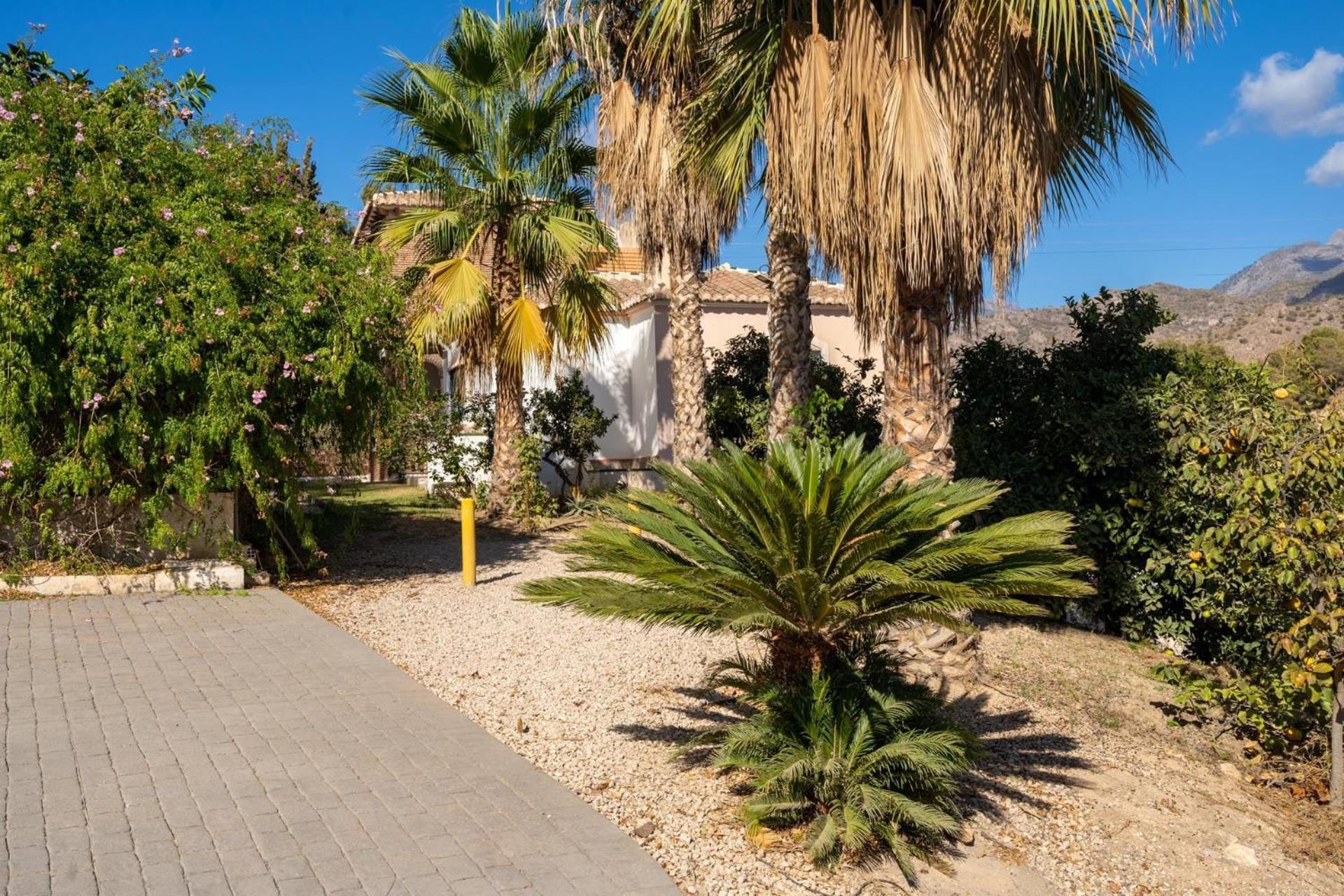 009 Villa