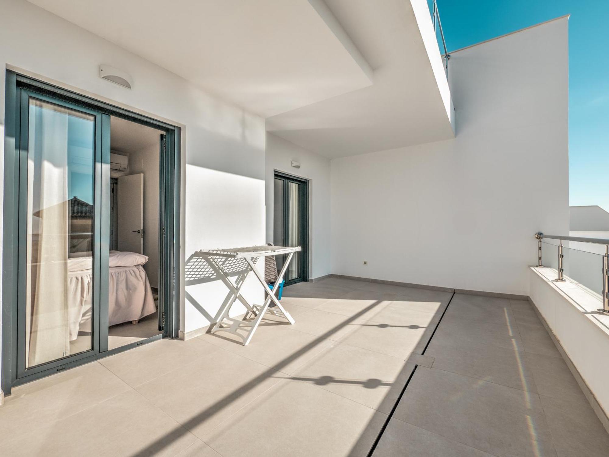 Luxurious Townhouse With View, 3 Terraces And Pool Casa de férias
