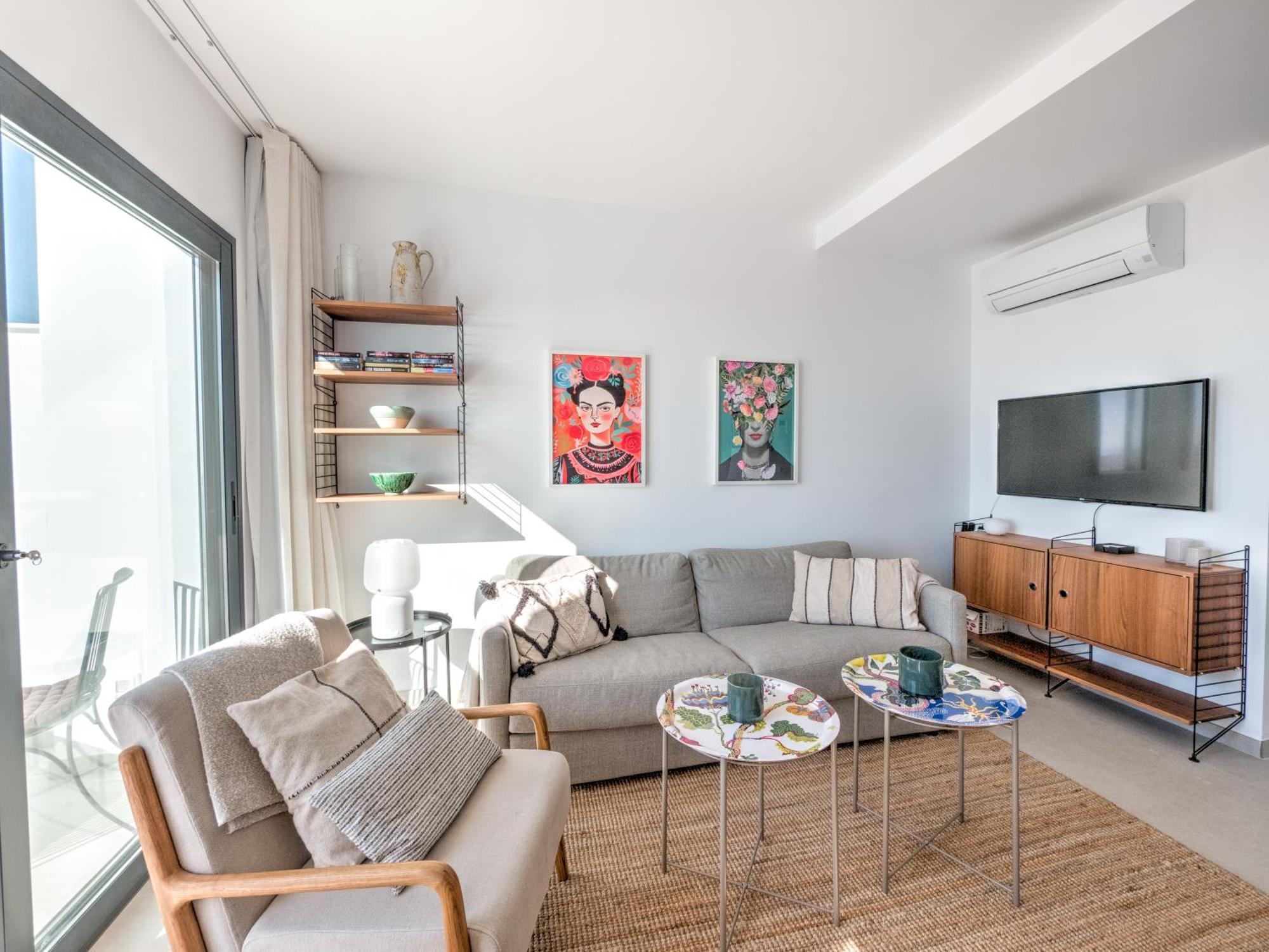Modern Townhouse With 3 Terraces, Pool And Views * Nerja