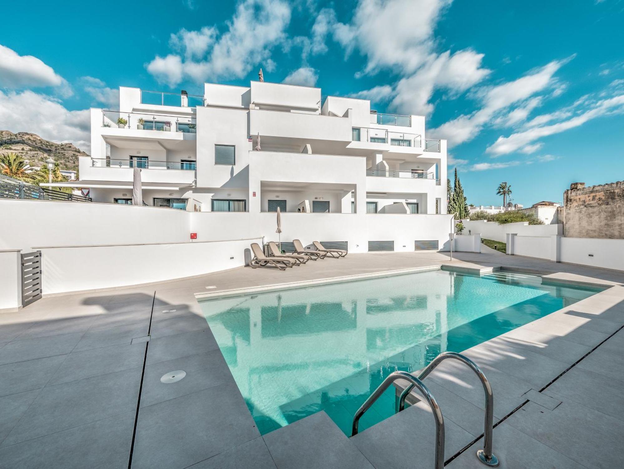 Holiday home Modern Townhouse With 3 Terraces, Pool And Views