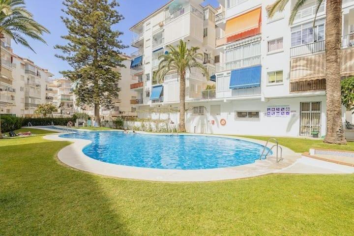 Apartment 1 Bedroom Penthouse With Pool Access, Centre Nerja