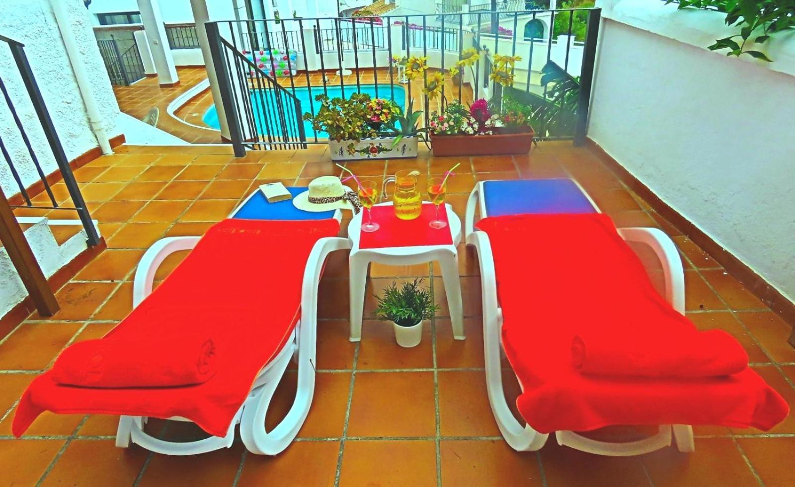 Vista Con Piscina Privada - Lual Apartment