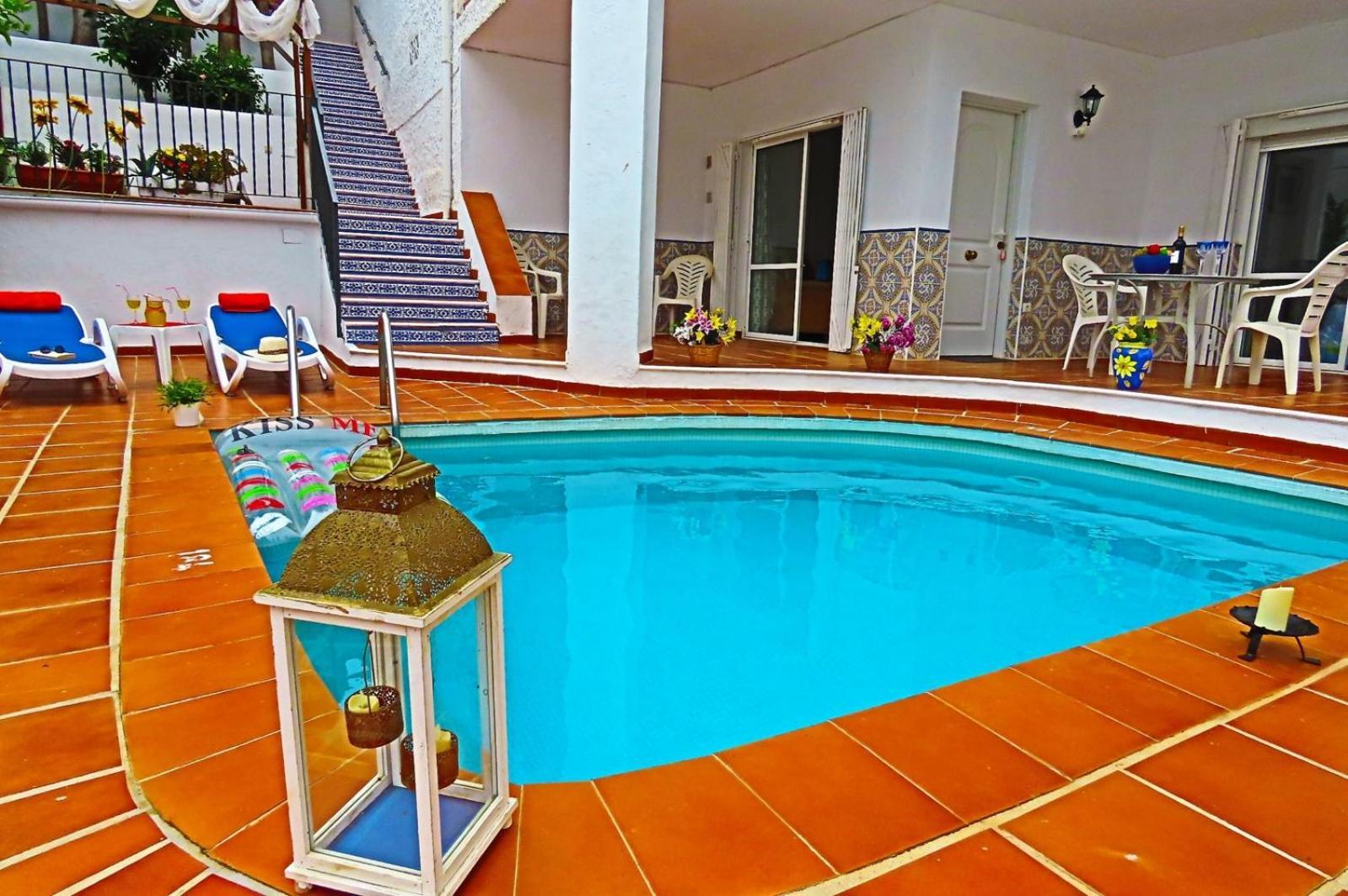 Vista Con Piscina Privada - Lual Apartment