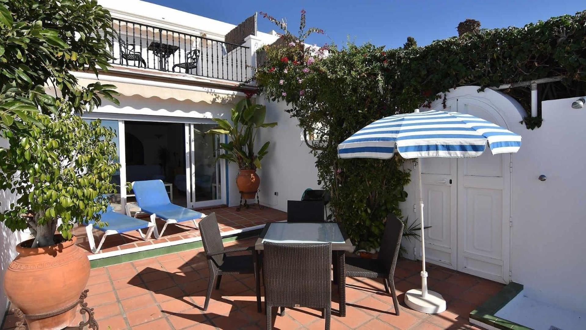 Mit Privatpool Fuer 6 Personen Ca 106 Qm In Nerja, Andalusien Costa Del Sol Сasa de vacaciones