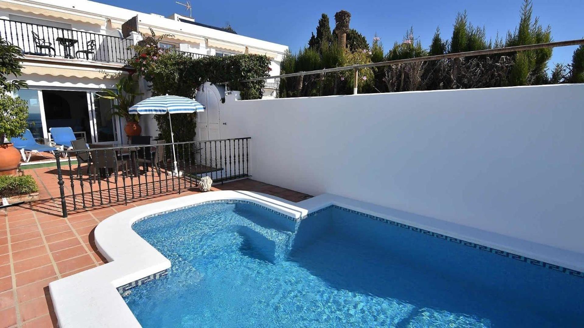 Mit Privatpool Fuer 6 Personen Ca 106 Qm In Nerja, Andalusien Costa Del Sol Сasa de vacaciones Nerja