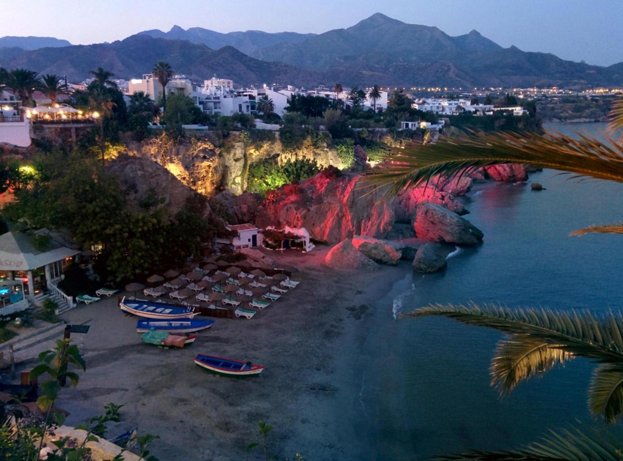 Mitten In Der Stadt Von Apartamento Nerja