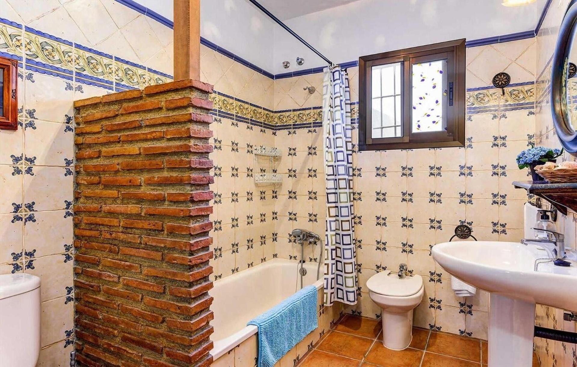 Сasa de vacaciones Mit Privatpool Fuer 6 Personen Ca 140 Qm In Nerja, Andalusien Costa Del Sol Nerja