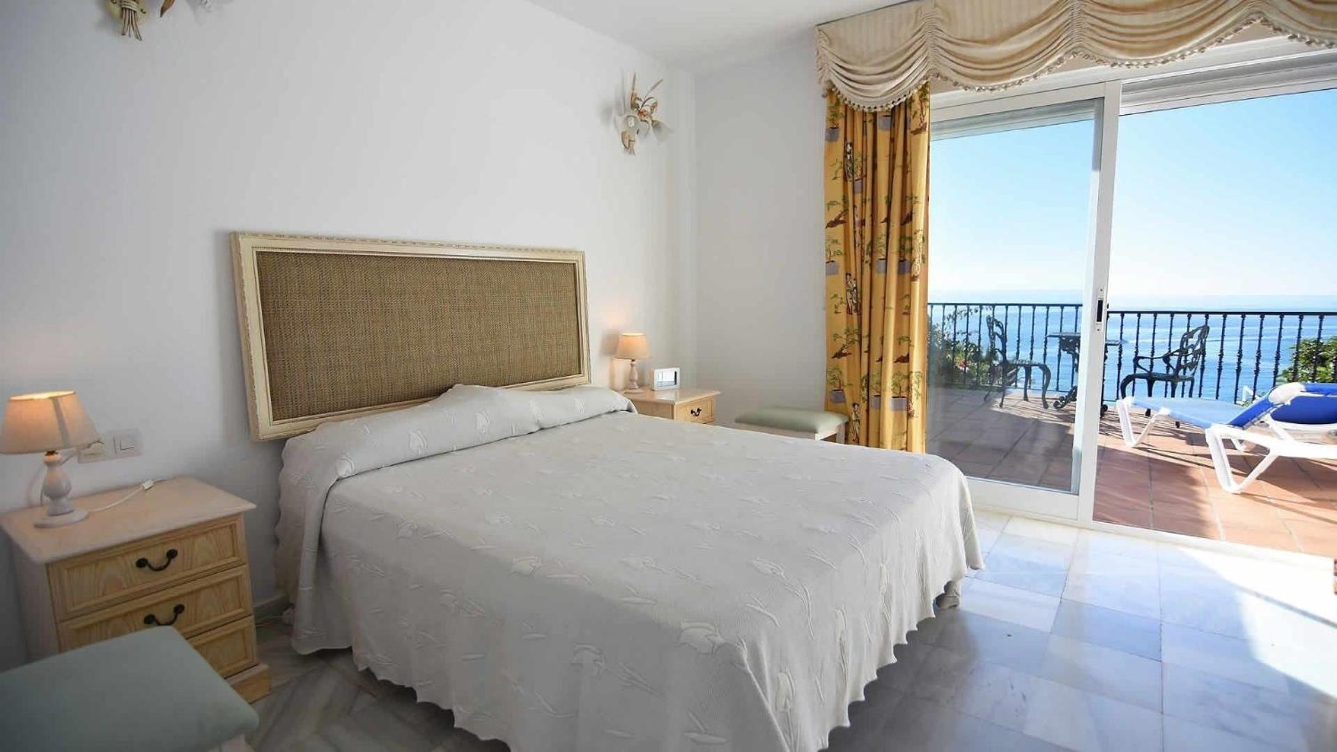 Mit Privatpool Fuer 6 Personen Ca 106 Qm In Nerja, Andalusien Costa Del Sol * Nerja
