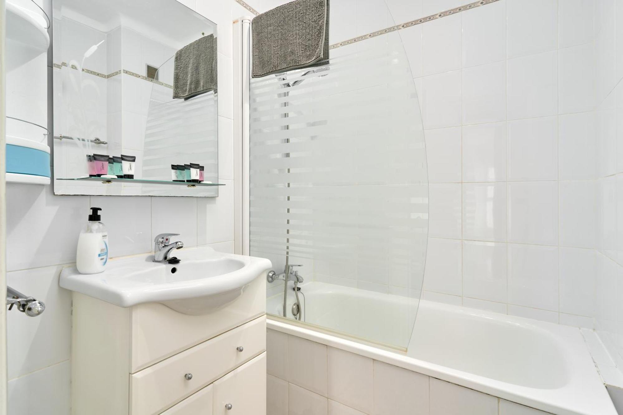Apartamento Bright And Spacious 2 Bed